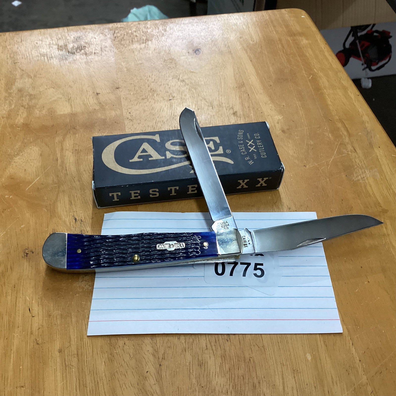 CASE 2025 BLUE BONE TRAPPER: GREAT SHAPE