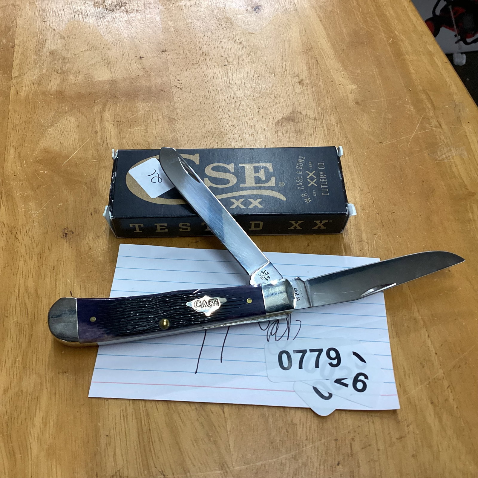 CASE 2023 PURPLE BONE TRAPER: GREAT SHAPE