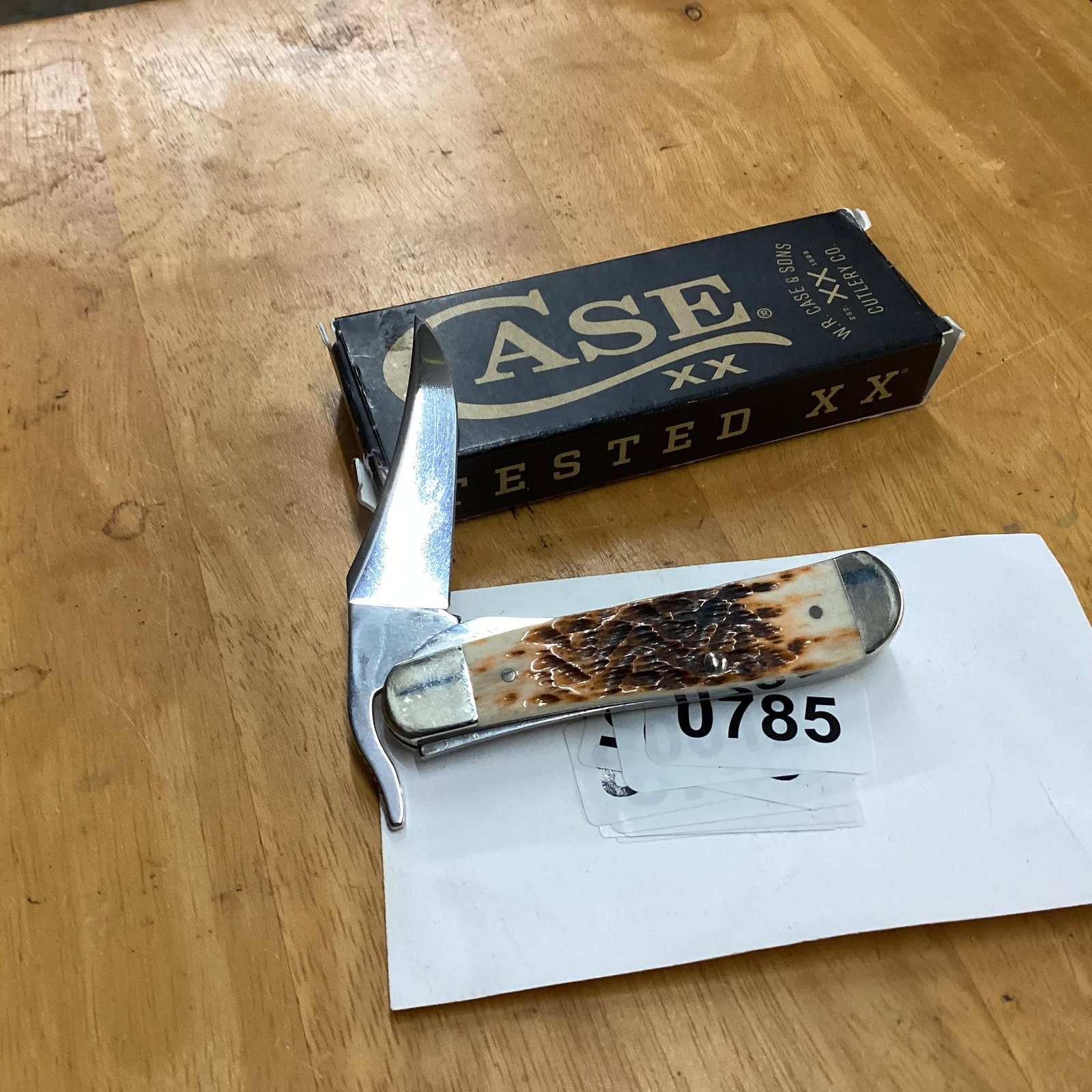 CASE 2025 AMBER BONE RUSSLOCK - 2
