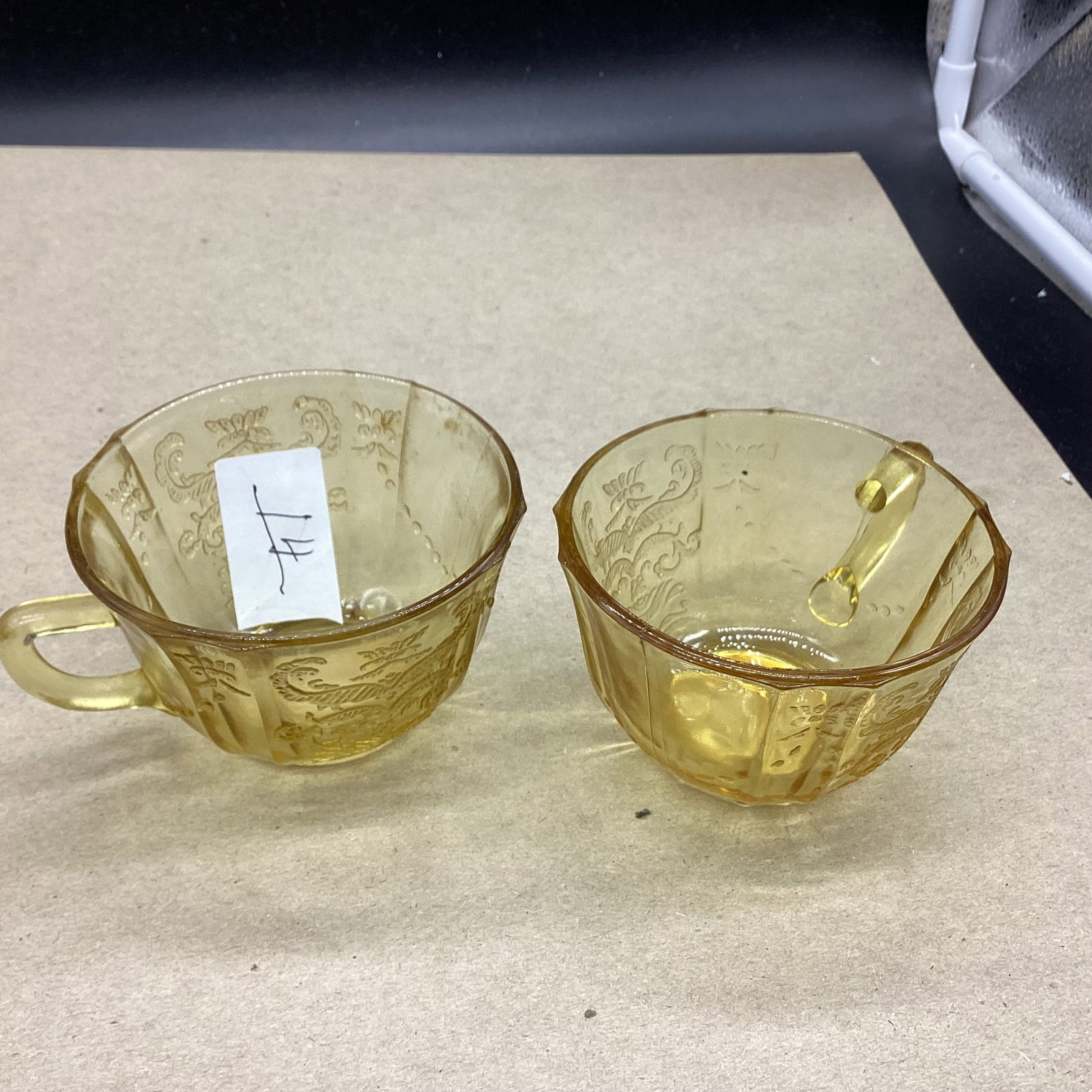 2 DEPRESSION MADRID CUPS: GOOD SHAPE