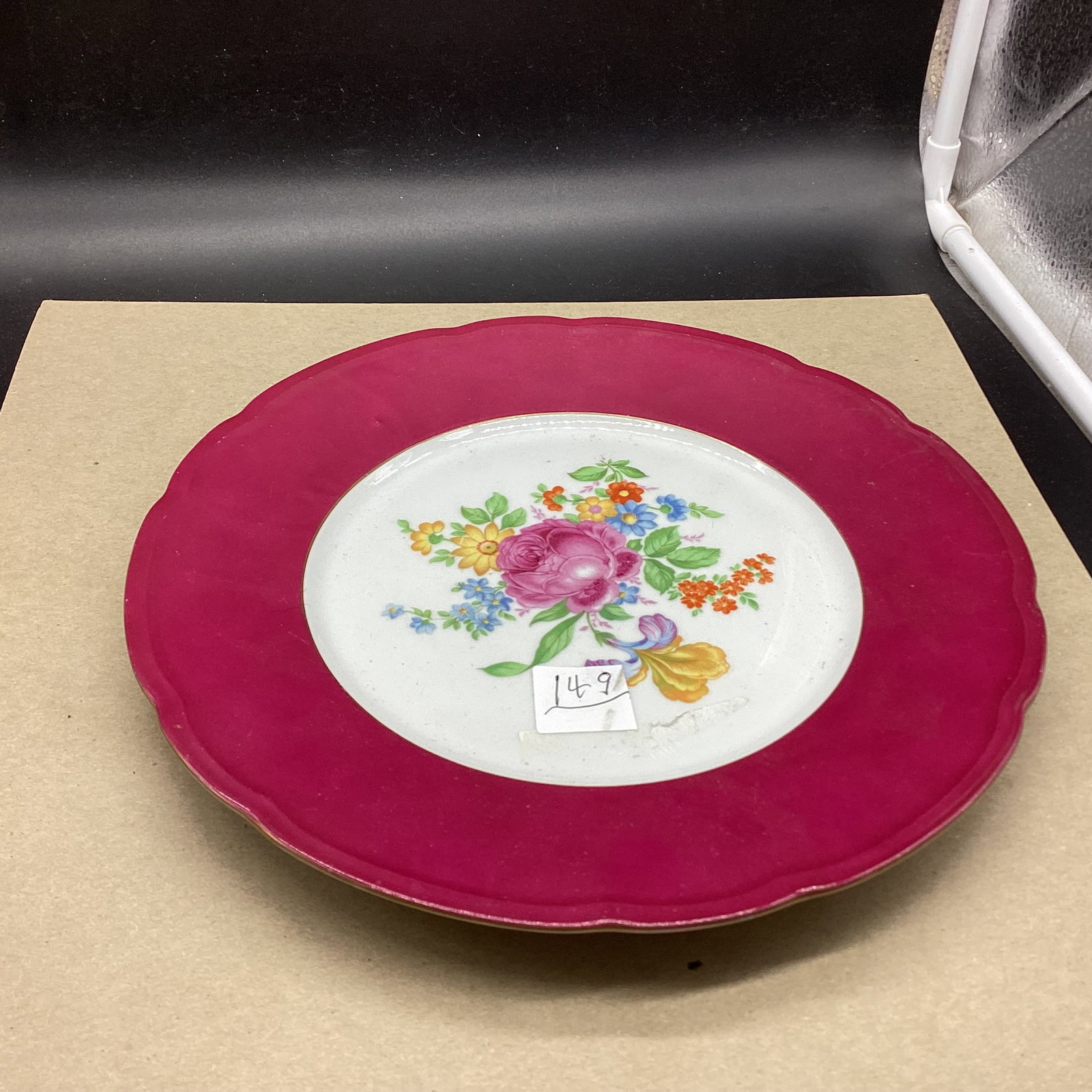 PORCELIAN HAND PAINTED PLATE: 10 3/4" WIDE GOOD SHAPE