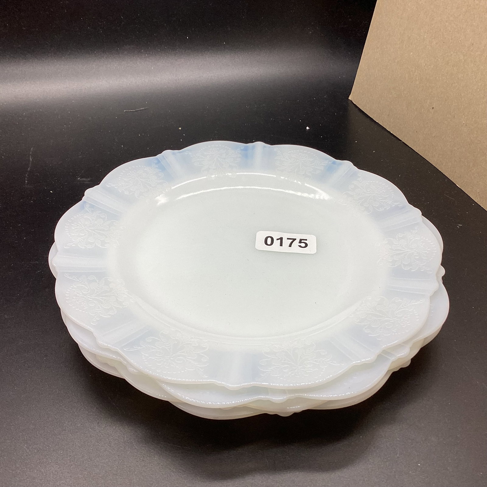 4 DEPRESSION MONAX AMERICAN SWEETHEART PLATES: 9" WIDE GOOD SHAPE
