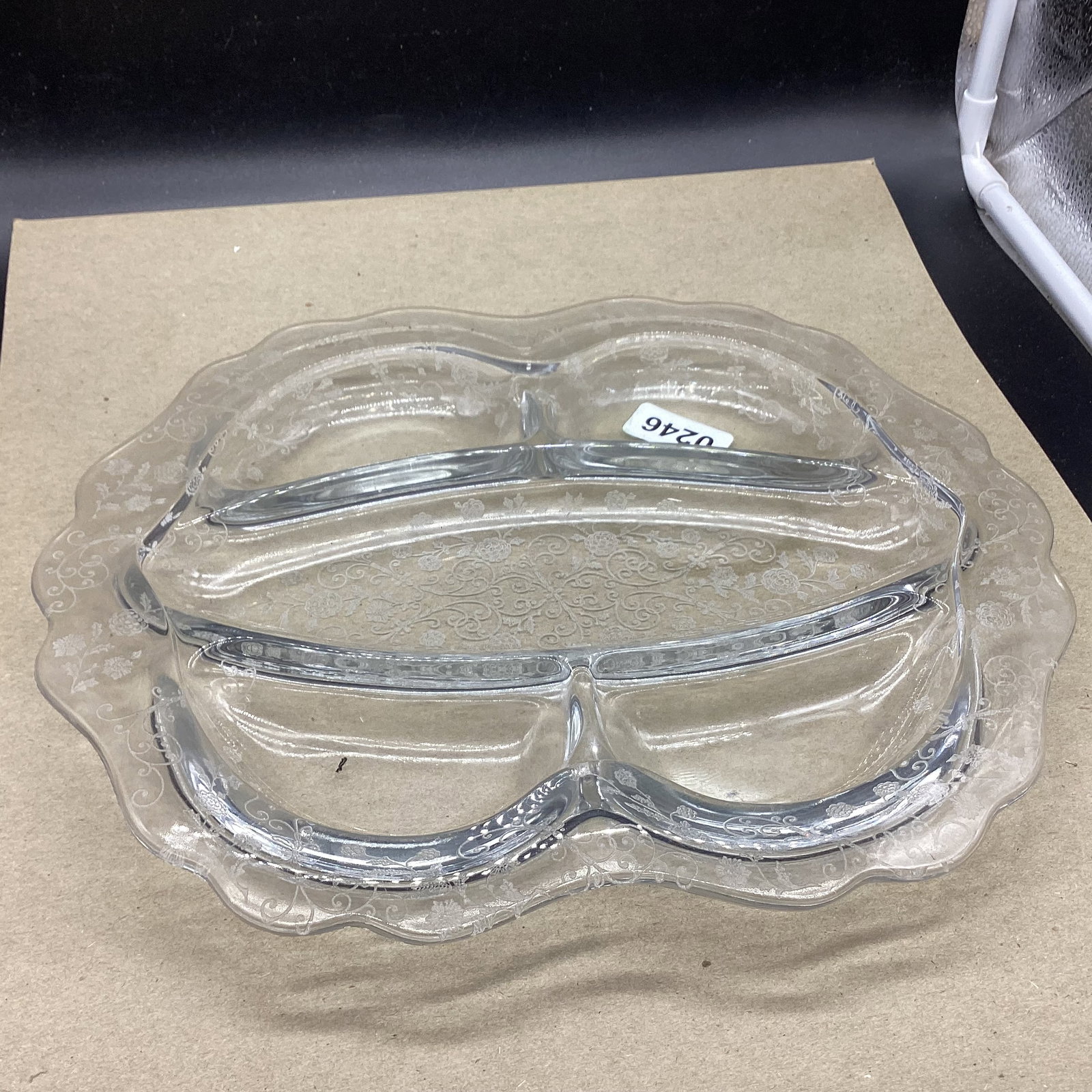 CAMBRIDGE ELAINE 5 PART RELISH DISH: GOOD SHAPE