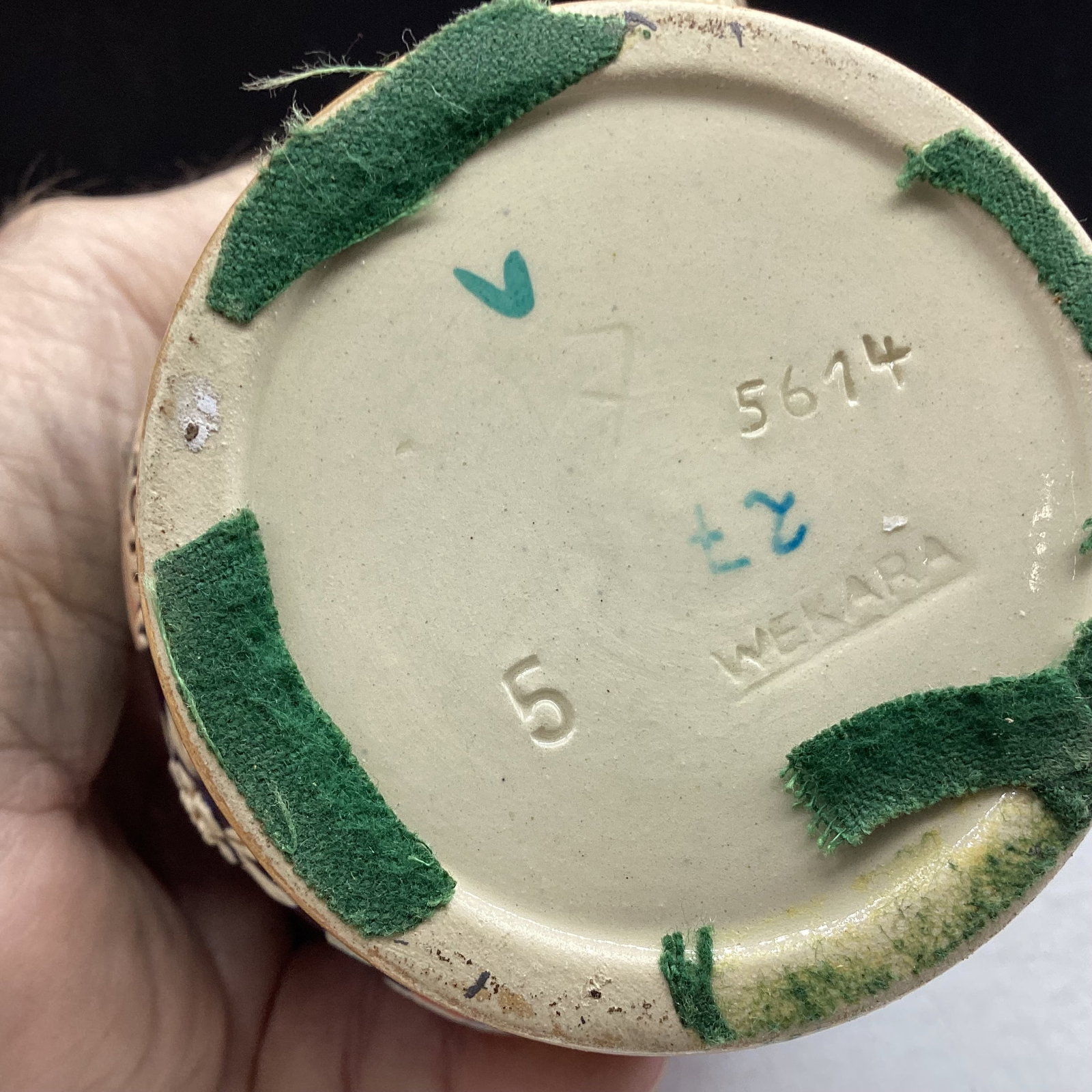 VINTAGE STONEWARE BEER STEINE - 2