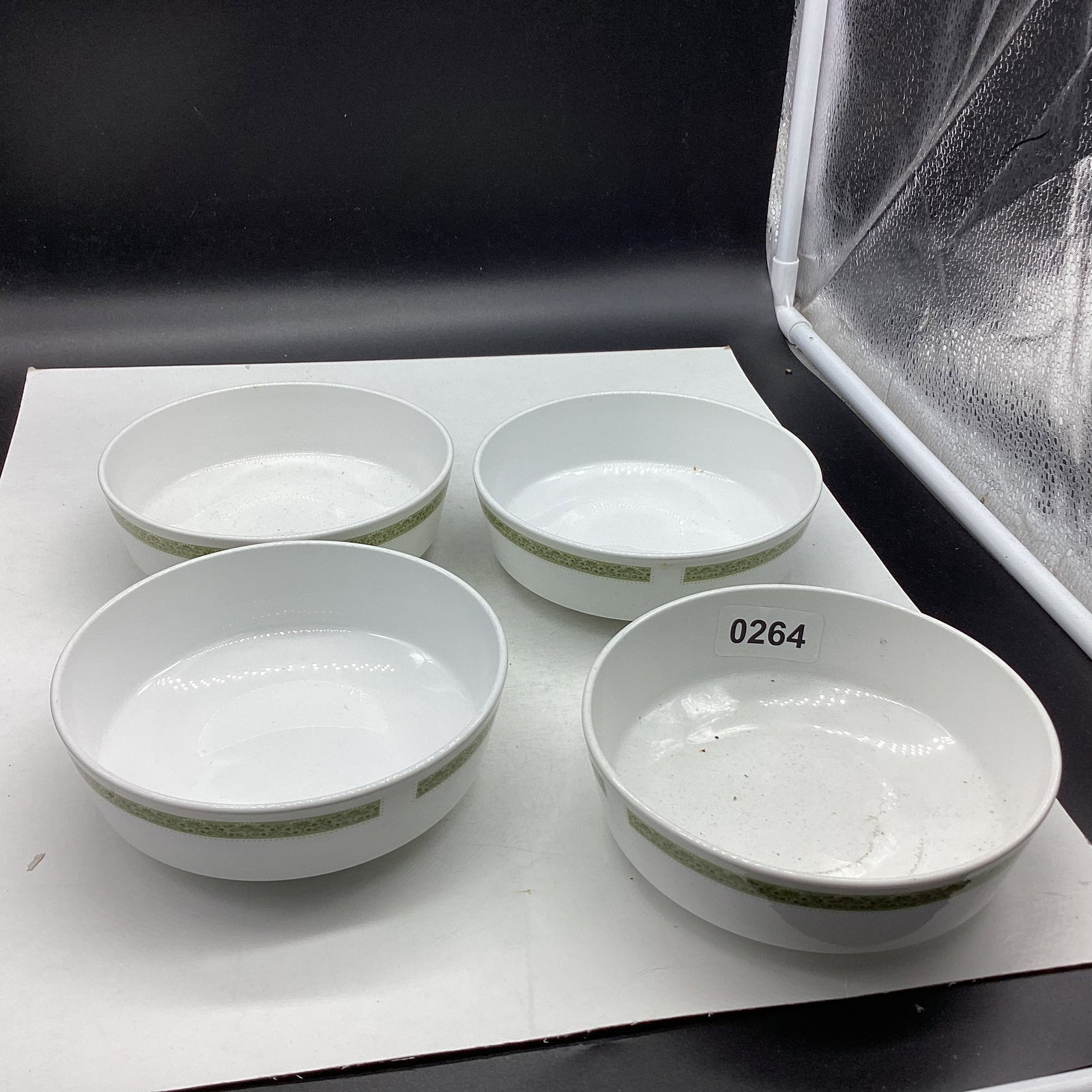 4 CORNING WARE LYNWOOD CEREAL BOWLS (1 of 1)