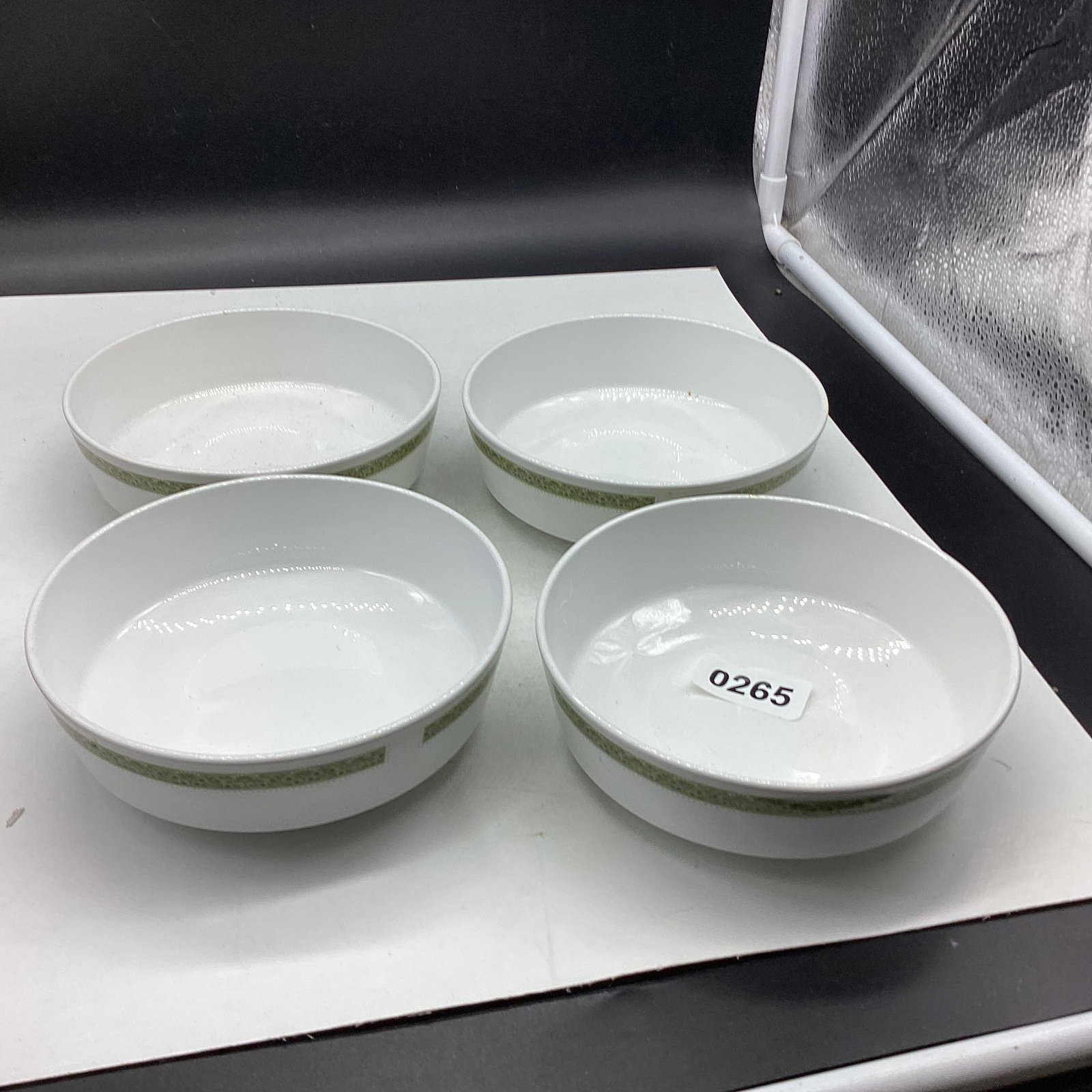 4 CORNING WARE LYNWOOD CEREAL BOWLS (1 of 1)