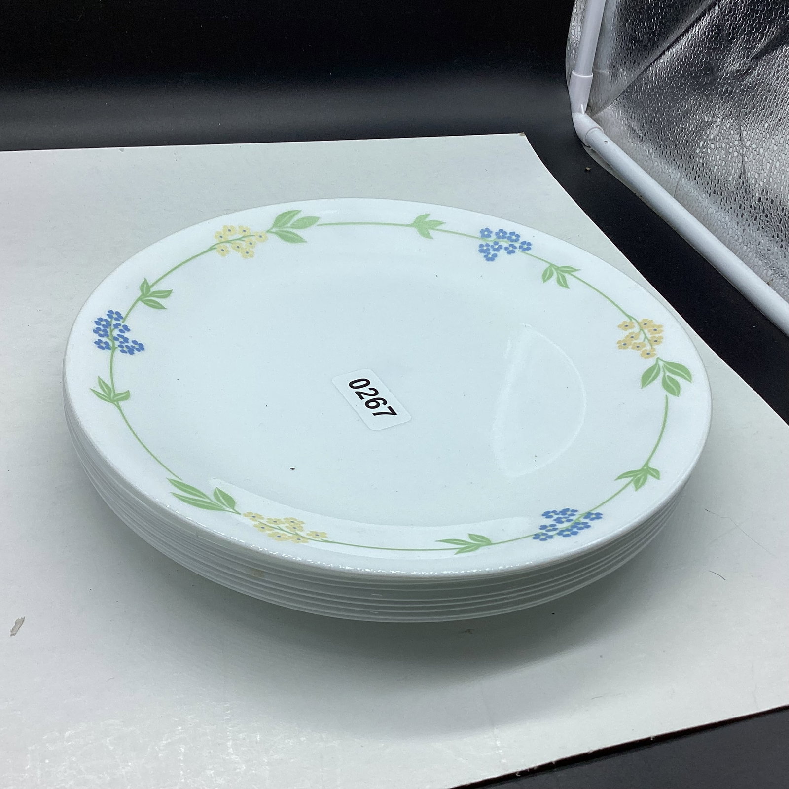 8 CORNING WARE SECRET GARDEN PATTERN PLATES: 10 1/4 WIDE GOOD SHAPE
