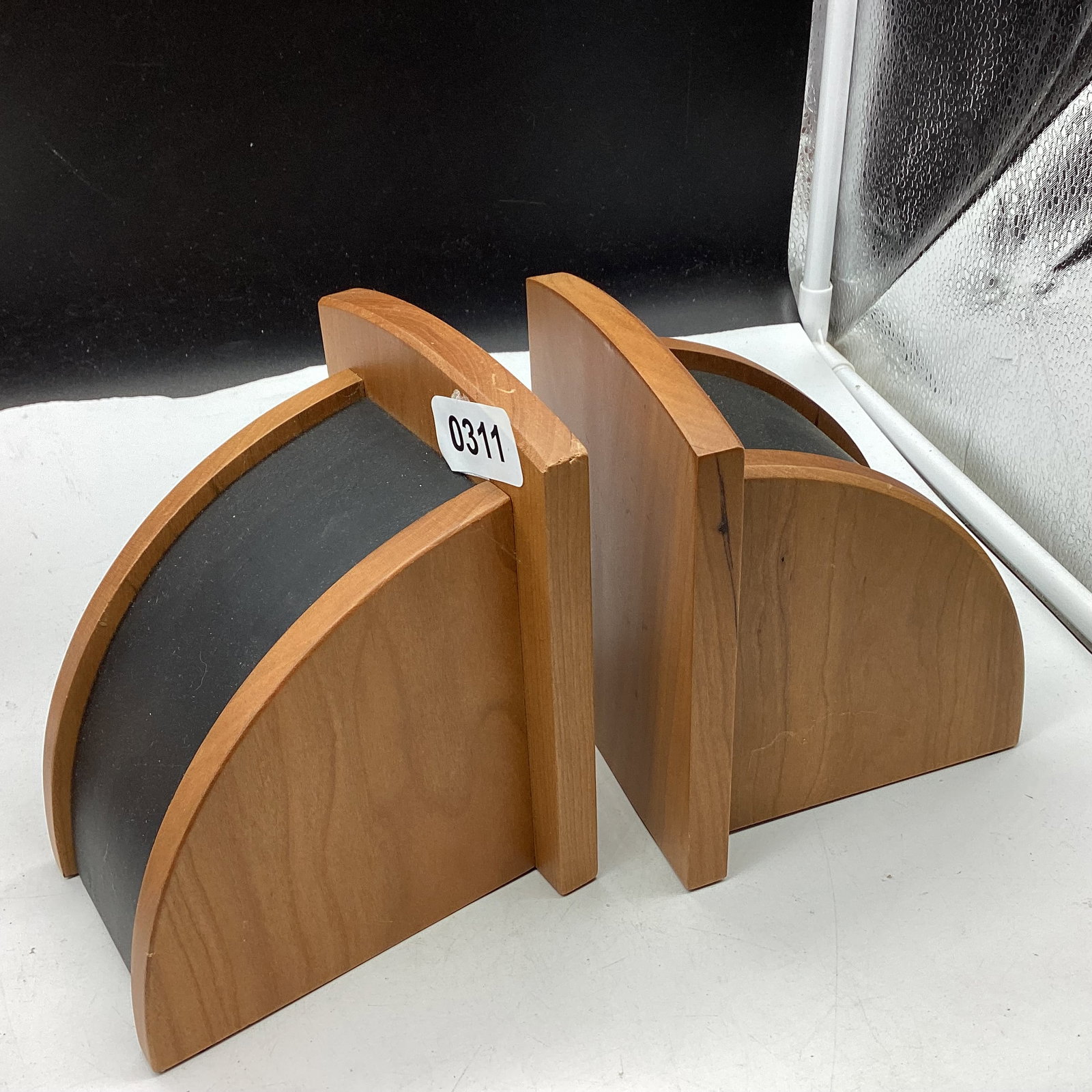 PAIR OF WOODEN BOOKENDS (1 of 2)