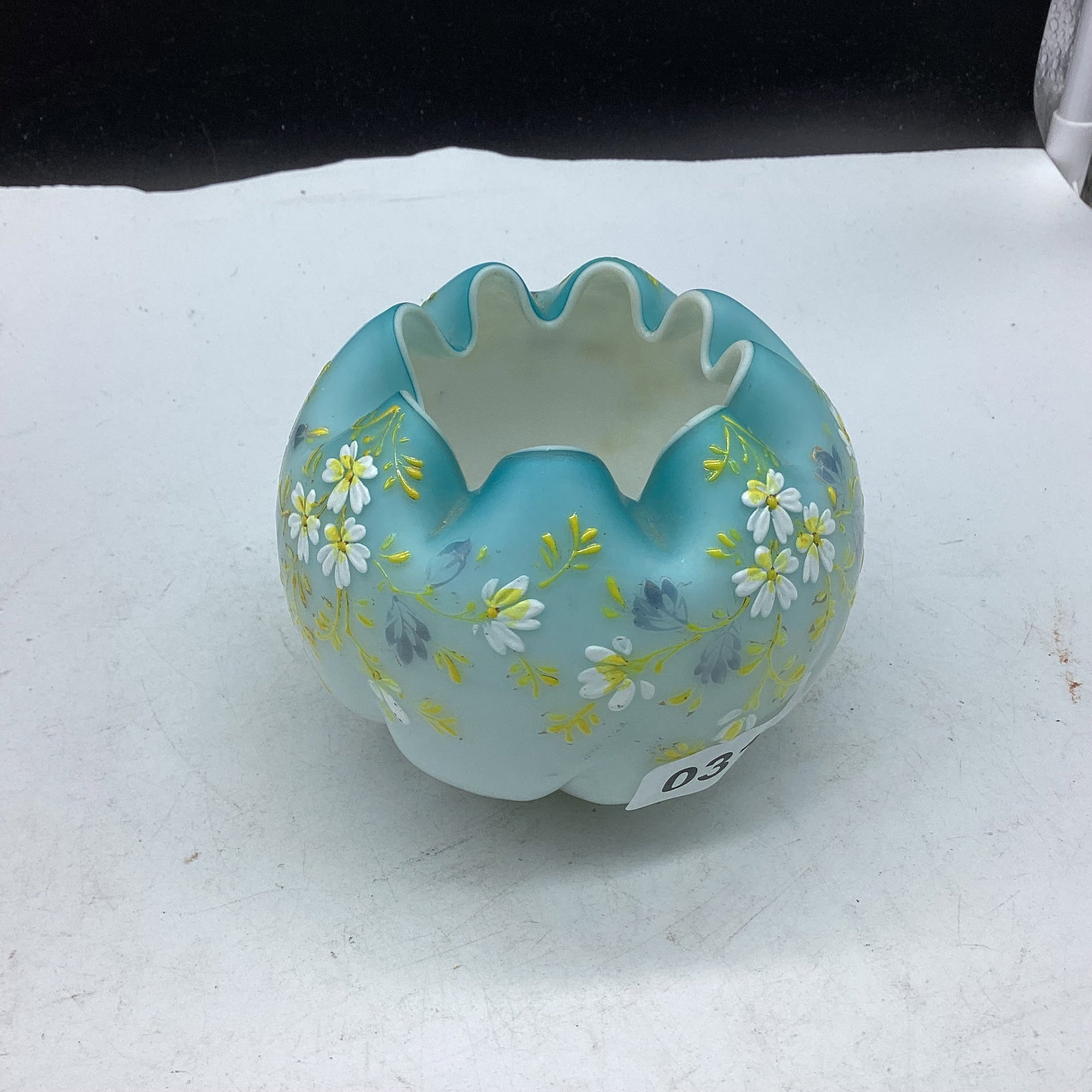 VINTAGE MT. WASHINGTON ROSE BOWL: 3 1/2 X 4 GOOD SHAPE