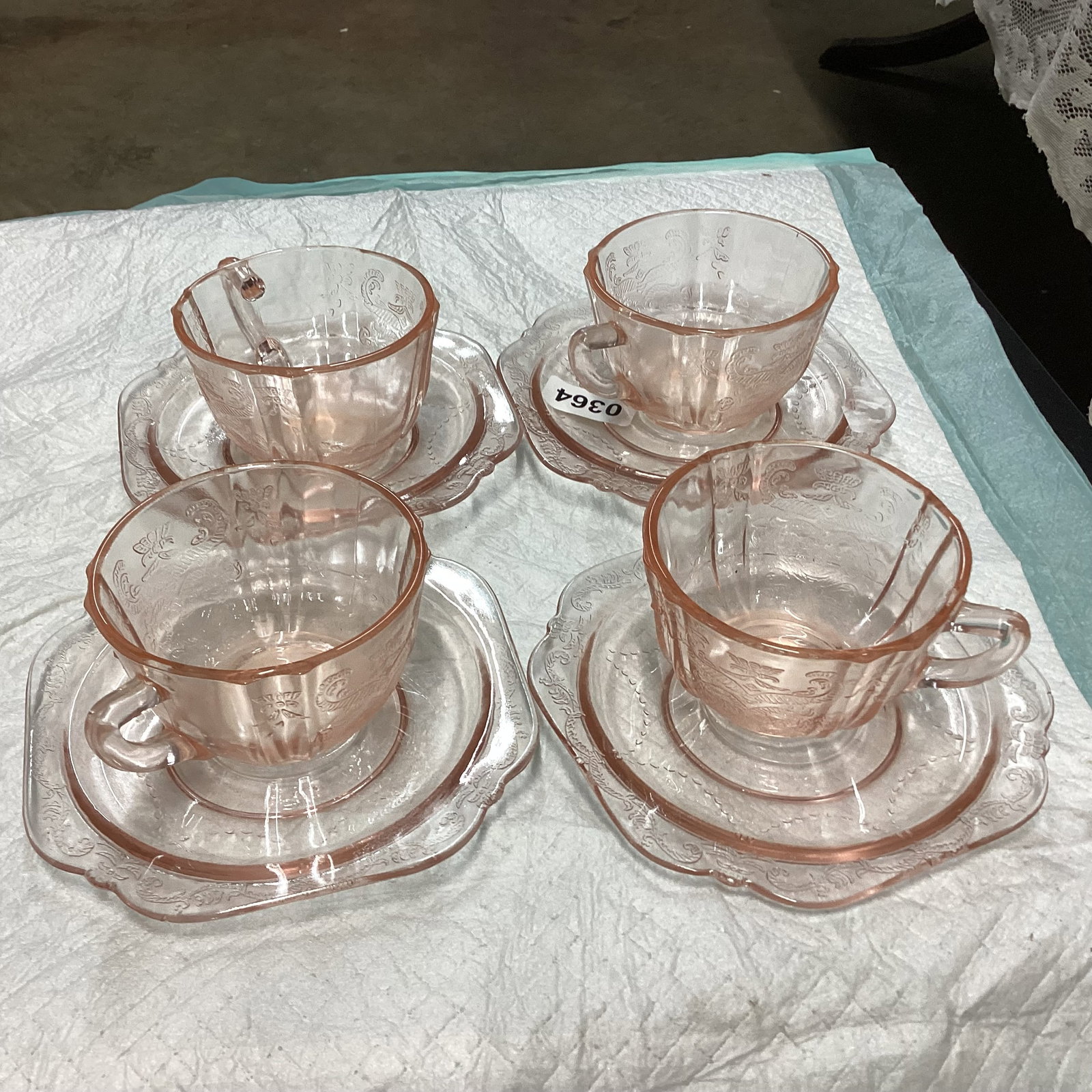 4 MADRID RECOLECTION CUP & SAUCERS: GOOD SHAPE