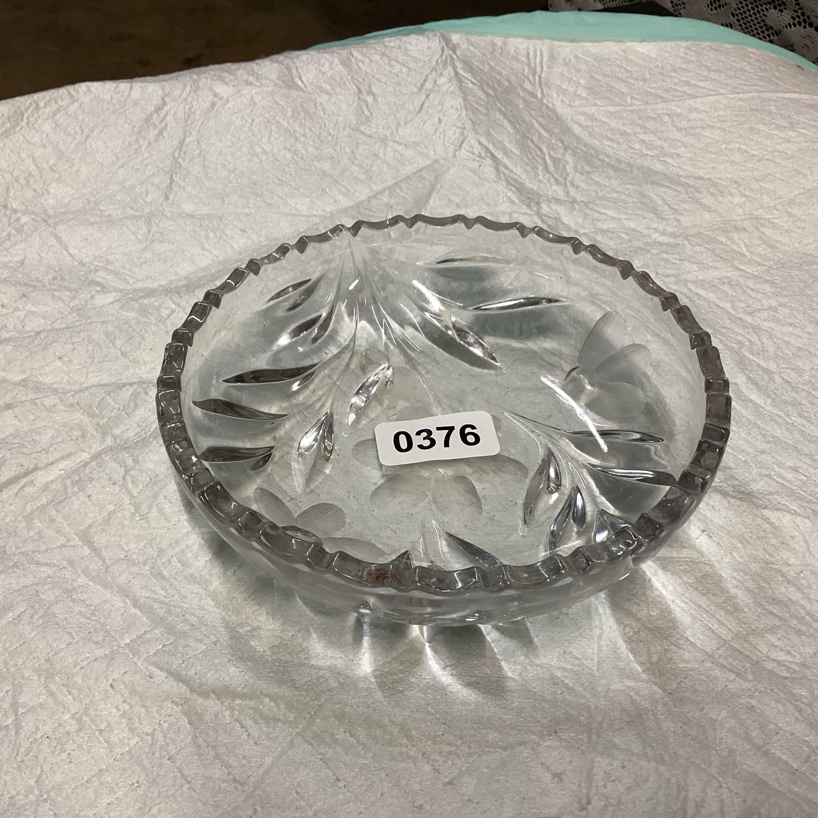 FLOWER CUT GLASS BOWL: 6 1/4" WIDE GOOD SHAPE