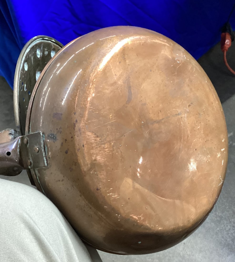 VINTAGE BRASS & COPPER BED WARMER - 3