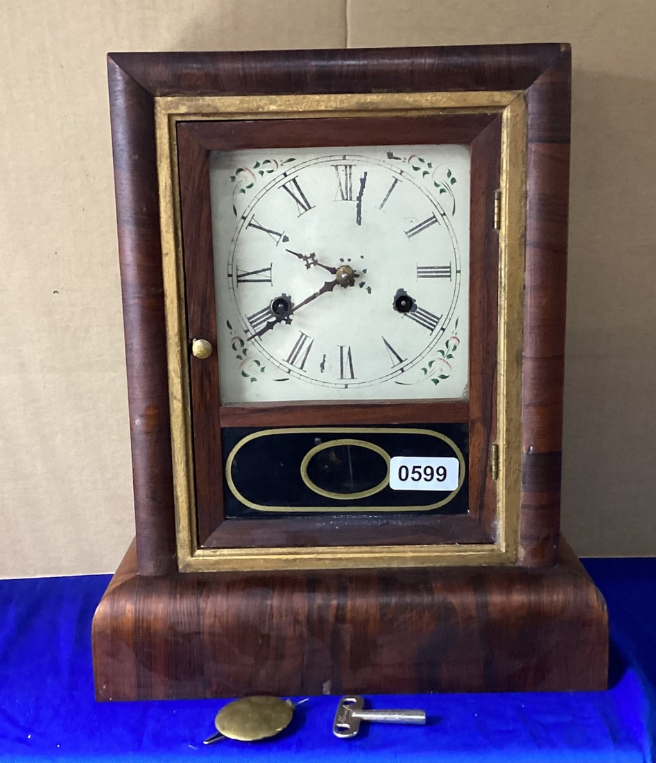 VITAGE ROSEWOOD MANTLE CLOCK BY GILBERT: HAS KEY & PENDULUM SOME VENERE MISSING