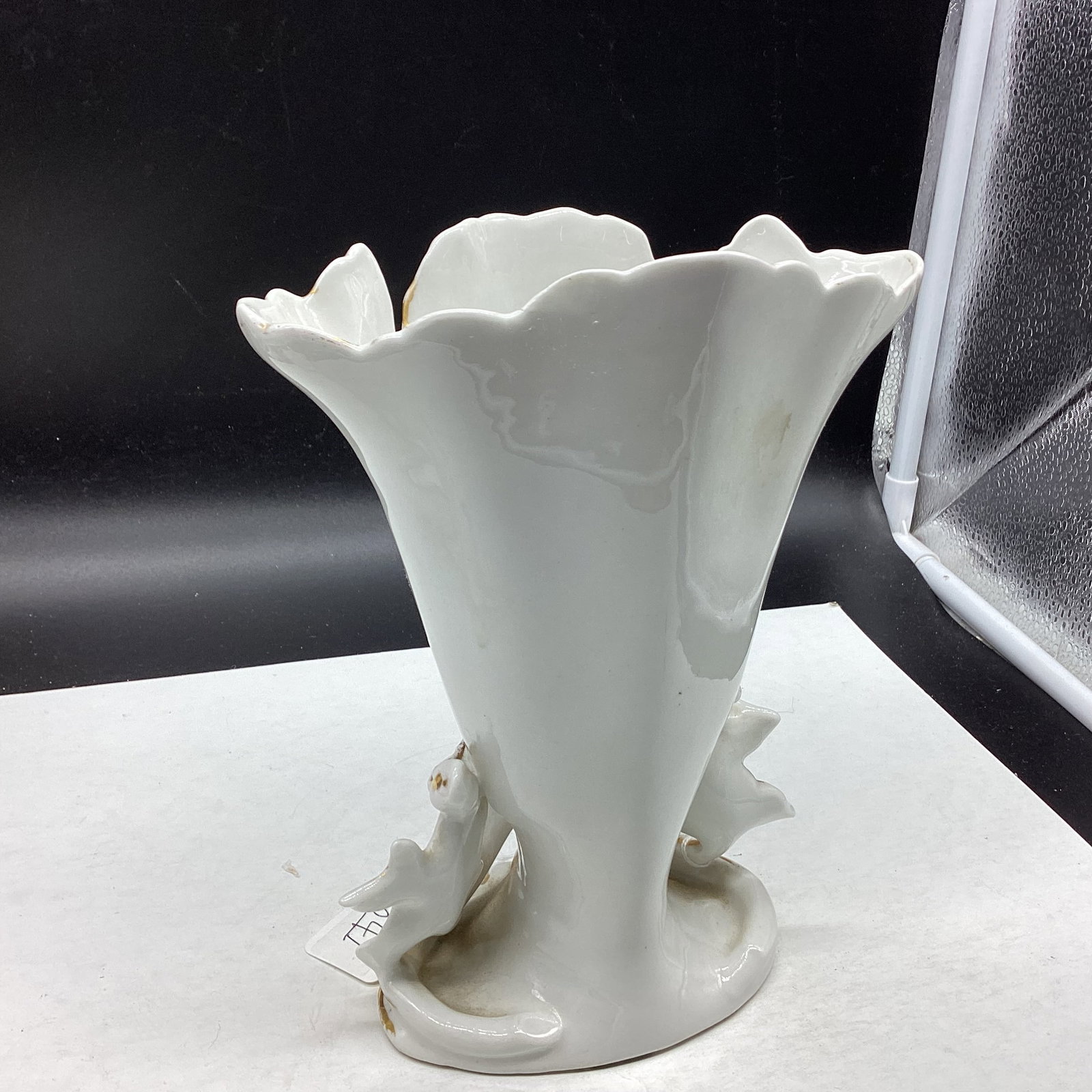VINTAGE HAND PAINTED PORCELIAN OLD PARIS VASE - 2