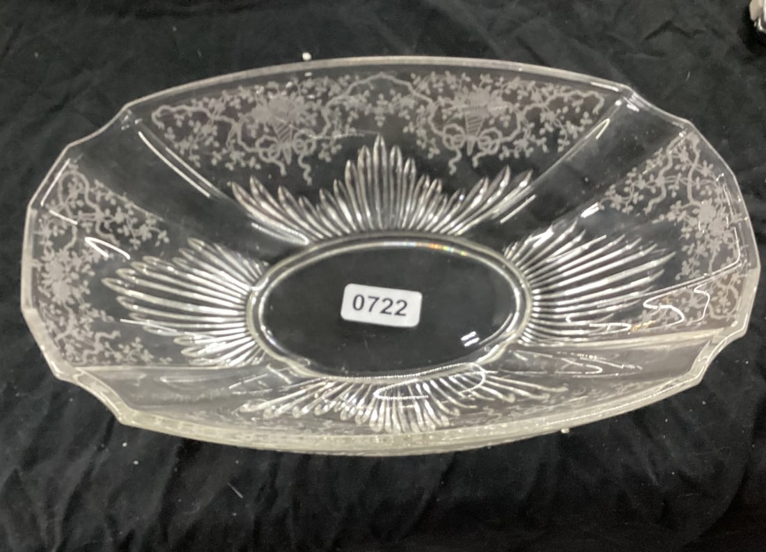 FOSTORIA CORSAGE OVAL BOWL: 7 1/2 X 12 1/2 GOOD SHAPE