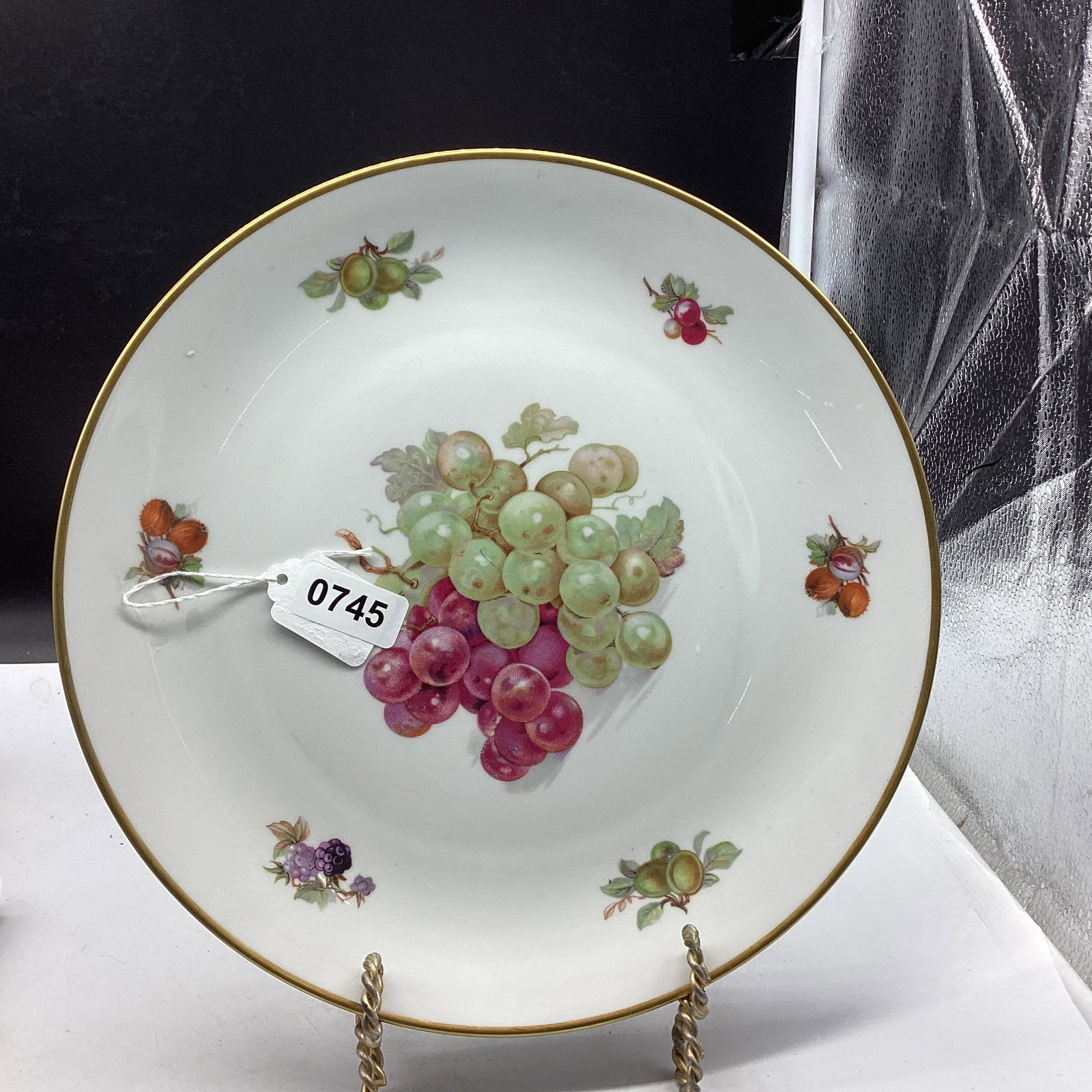 HAND PAINTED PORCELIAN BAVARIA PLATE: 11 3/4" W GOOD SHAPE