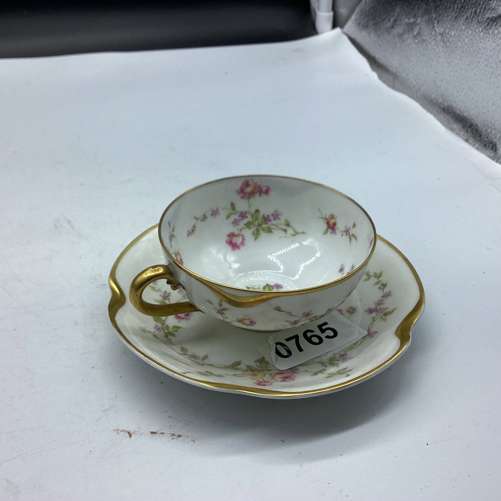 HAND PAINTED PORCELIAN DEMITASSIE CUP & SAUCER HAVILAND : GOOD SHAPE