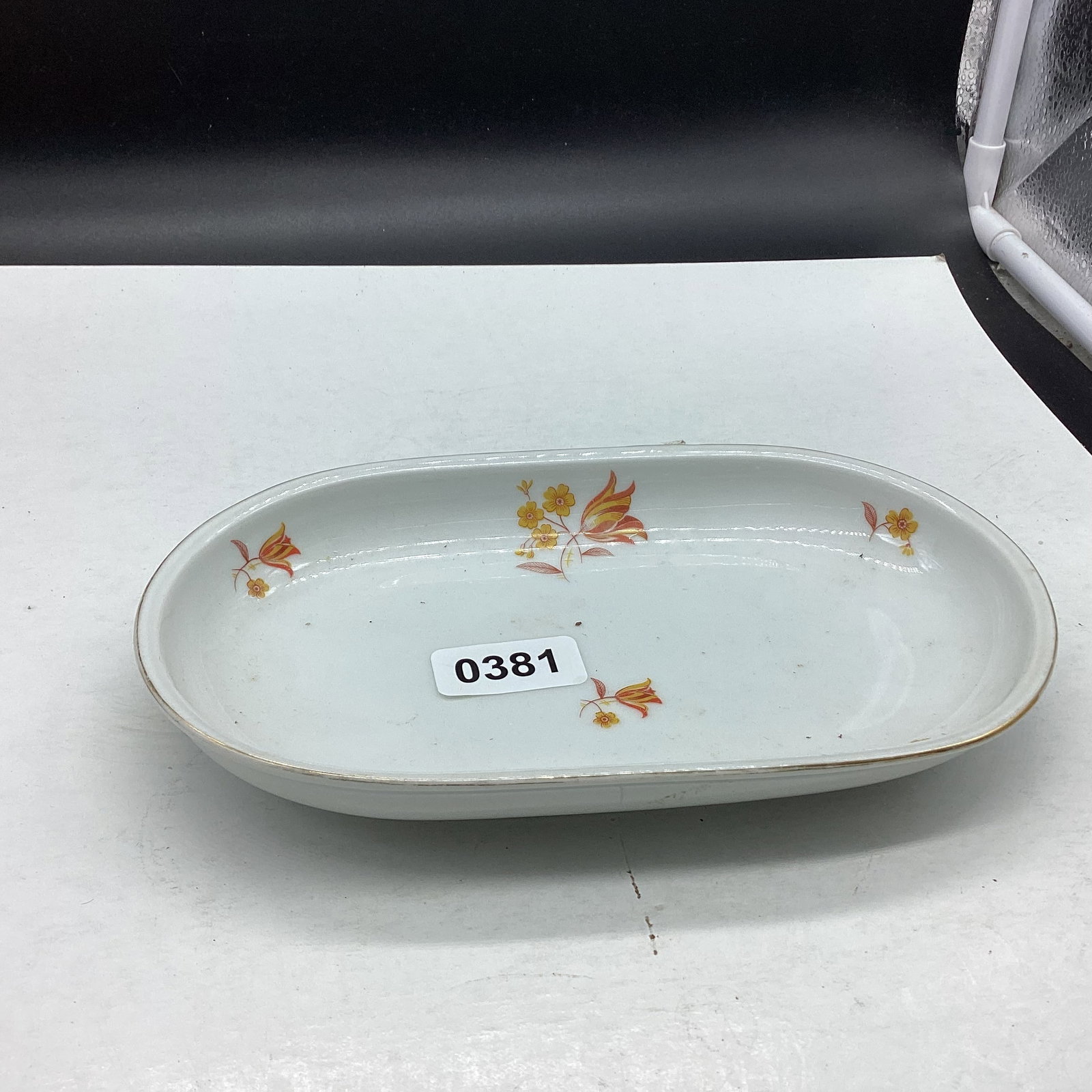 PORCELIAN OVAL TRAY SIGNED: 8 1/2" WIDE GOOD SHAPE