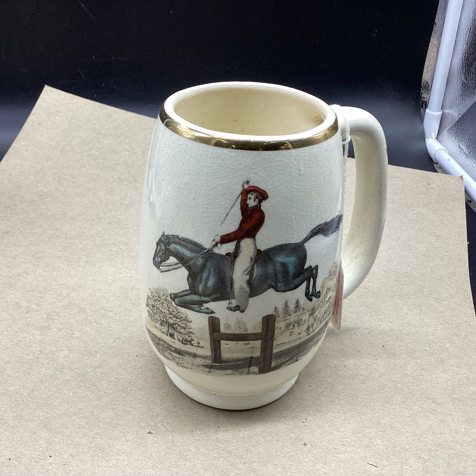 22 K GOLD TRIM BEER MUG: 5 3/4" TALL GOOD SAPE