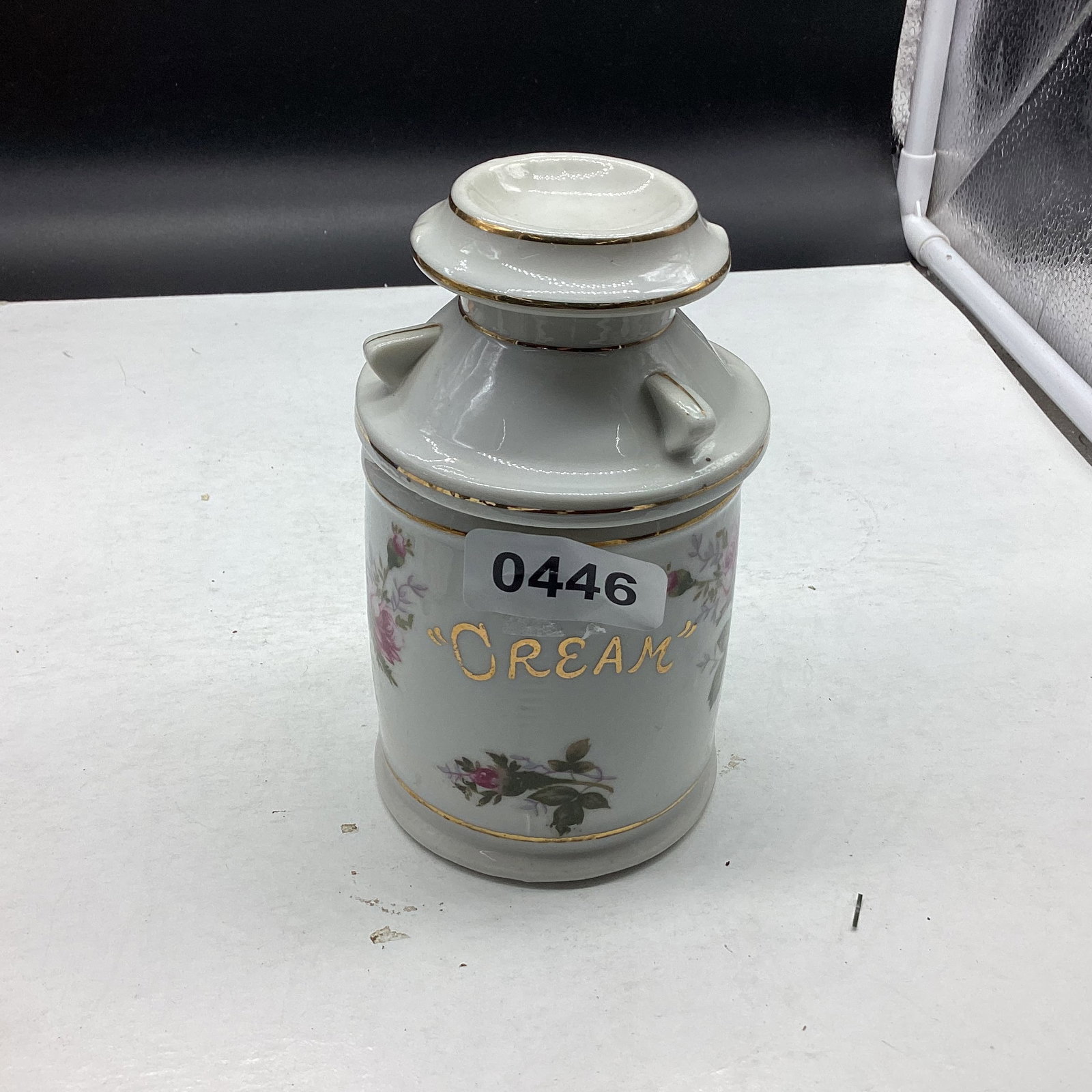 VINTAGE MOSS ROSE PORCELIAN CREAM CAN W/LID: 5 3/4" TALL GOOD SAPE