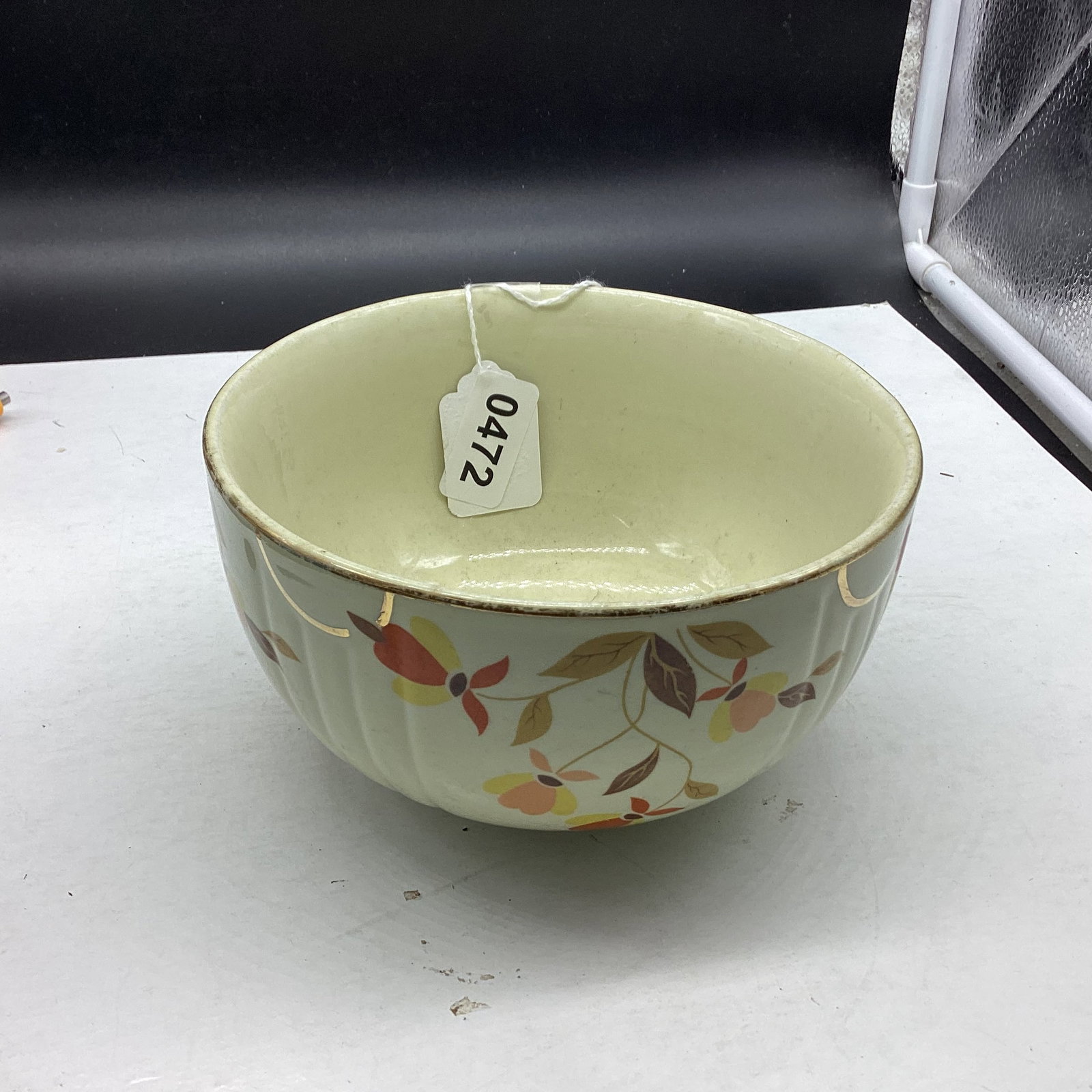 VINTAGE HALL JEWEL T KITCHEN WARE SERVING BOWL: 3 1/2 X 6 3/4 GOOD SHAPE