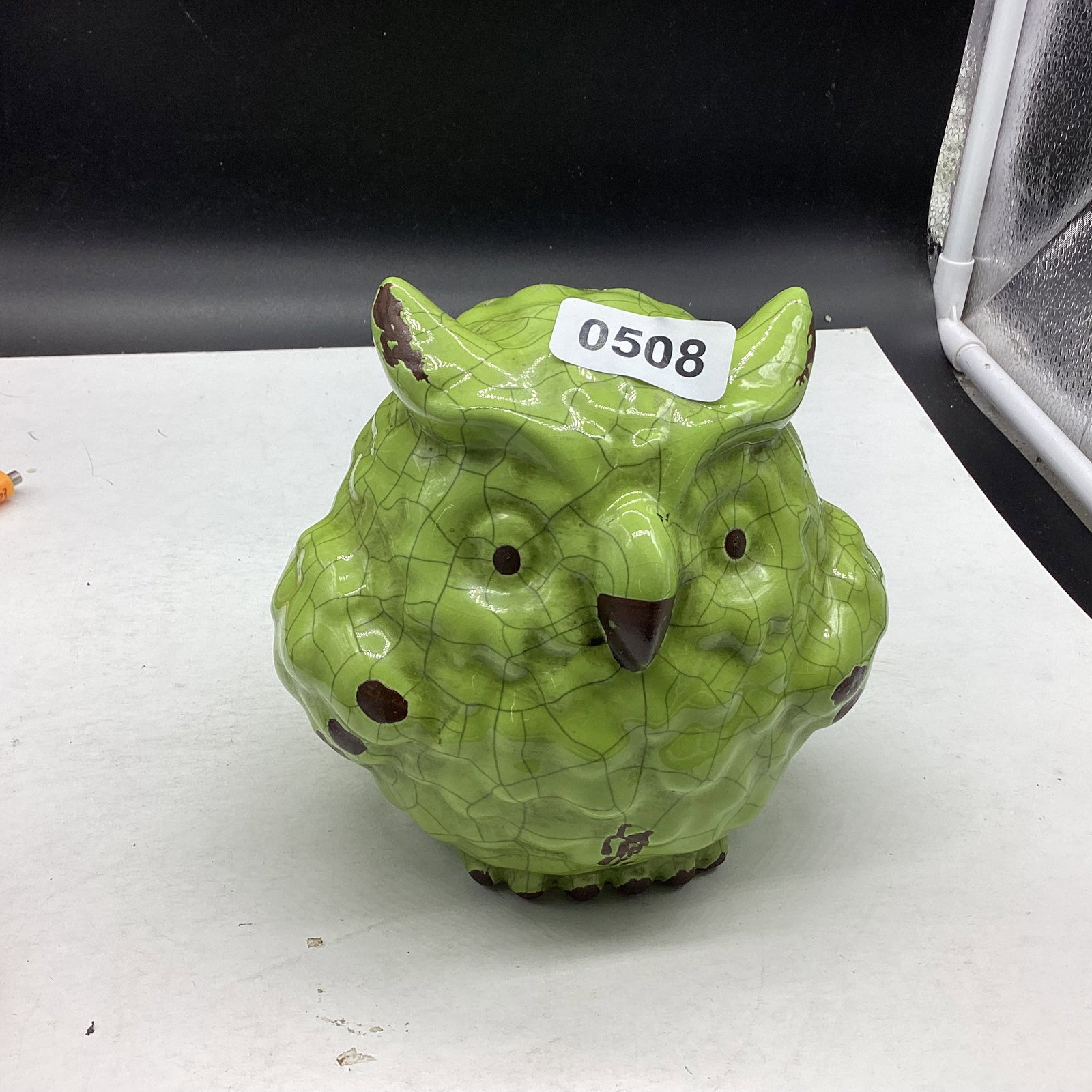 DECORATOR OWL FIGURINE: 5 1/2 X 5 1/2 GOOD SHAPE