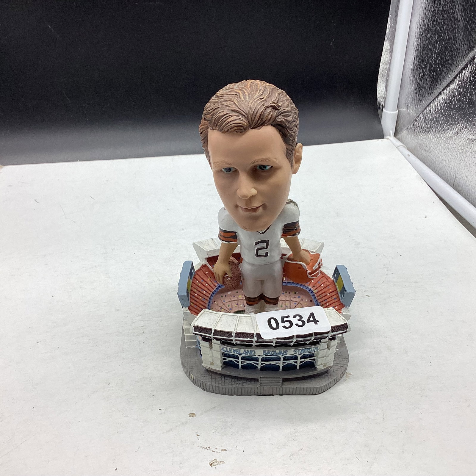 TIM COUCH FOOTBALL BOBBY HEAD: 6 1/2" TALL GOOD SHAPE