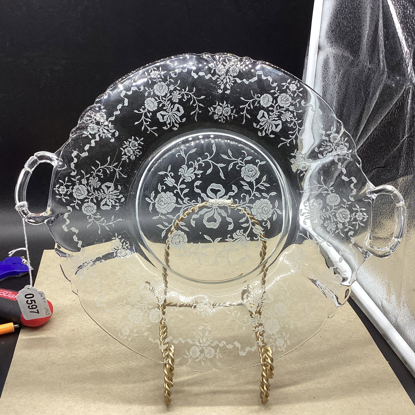 FOSTORIA ROMANCE PATTERN 2 HANDLED TRAY (1 of 2)