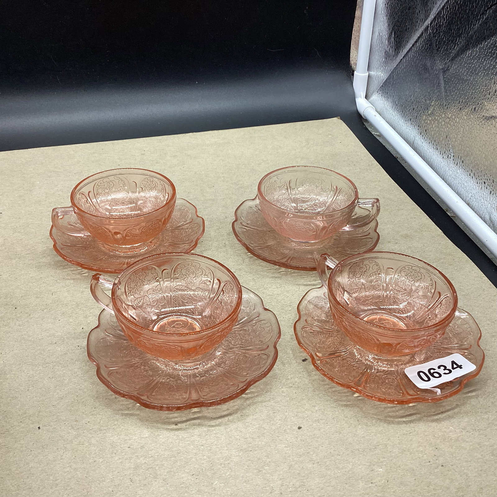 4 DEPRESSION CHERRY BLOSSOM CHILD'S CUP & SAUCERES: GOOD SHAPE