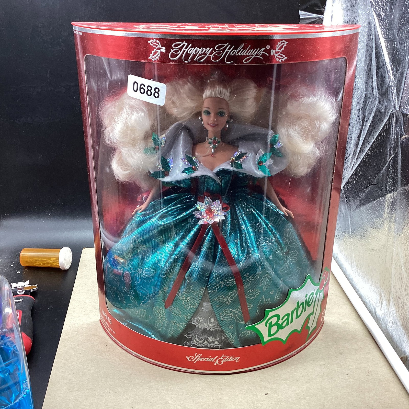 1997 HAPPY HOLIDAY BARBIE DOLL: GOOD SHAPE