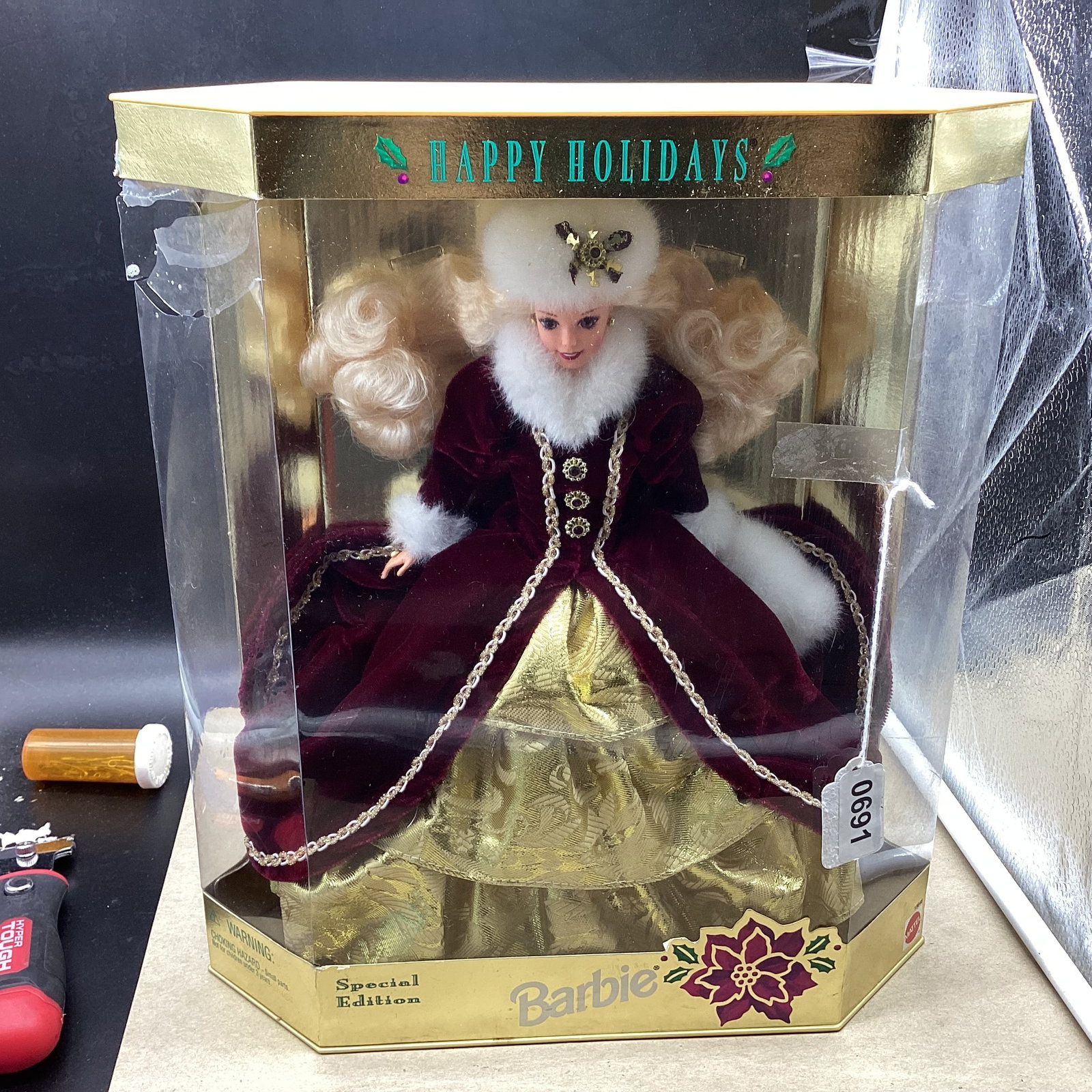 1996 HAPPY HOLIDAY BARBIE DOLL: GOOD SHAPE