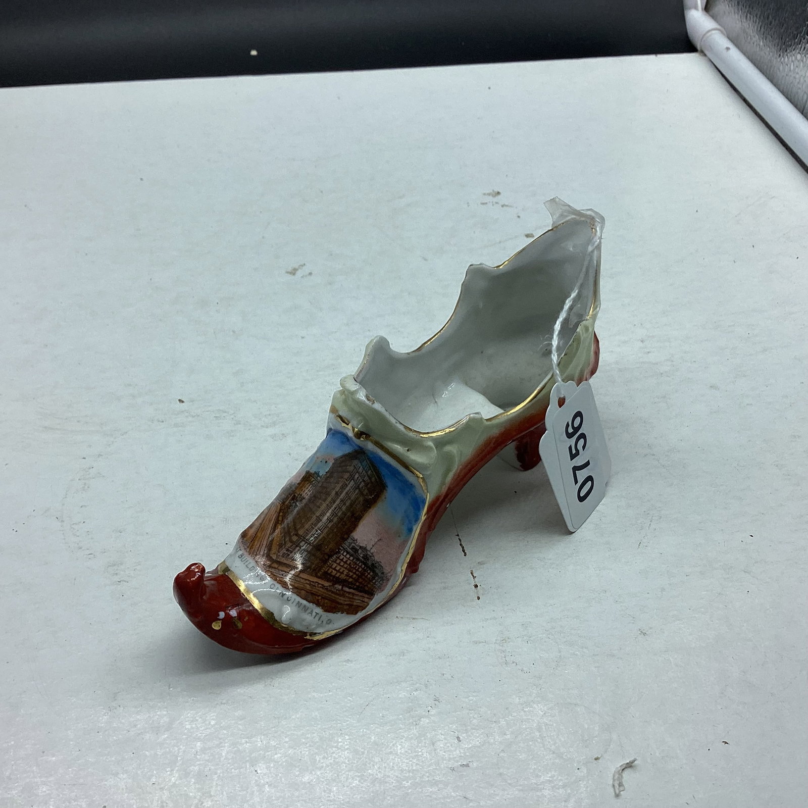 PORCELIAN SHOE: 3 3/4 X 5 1/2 GOOD SHAPE