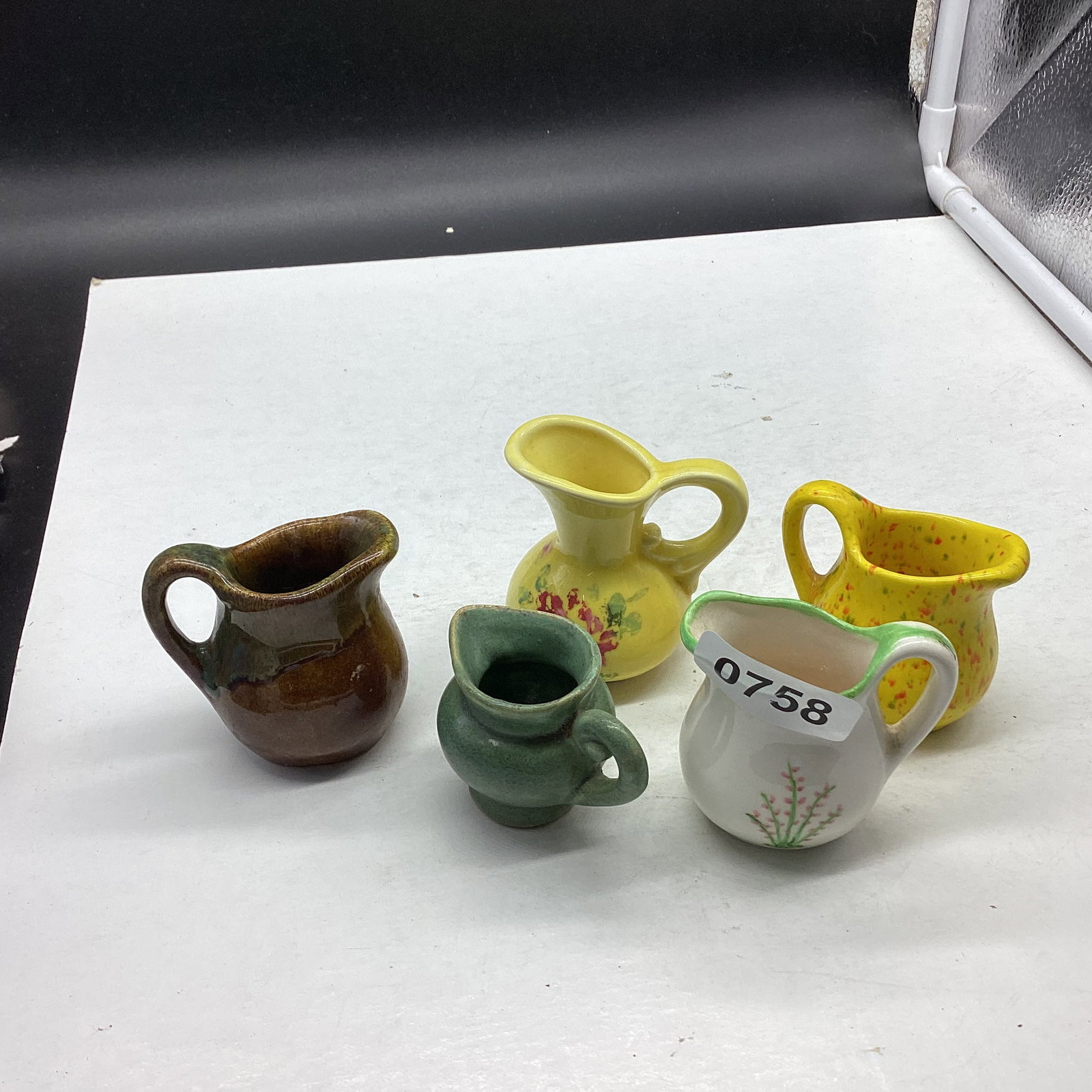 5 POTTERY MINATURE PITCHERS: USED CONTITION