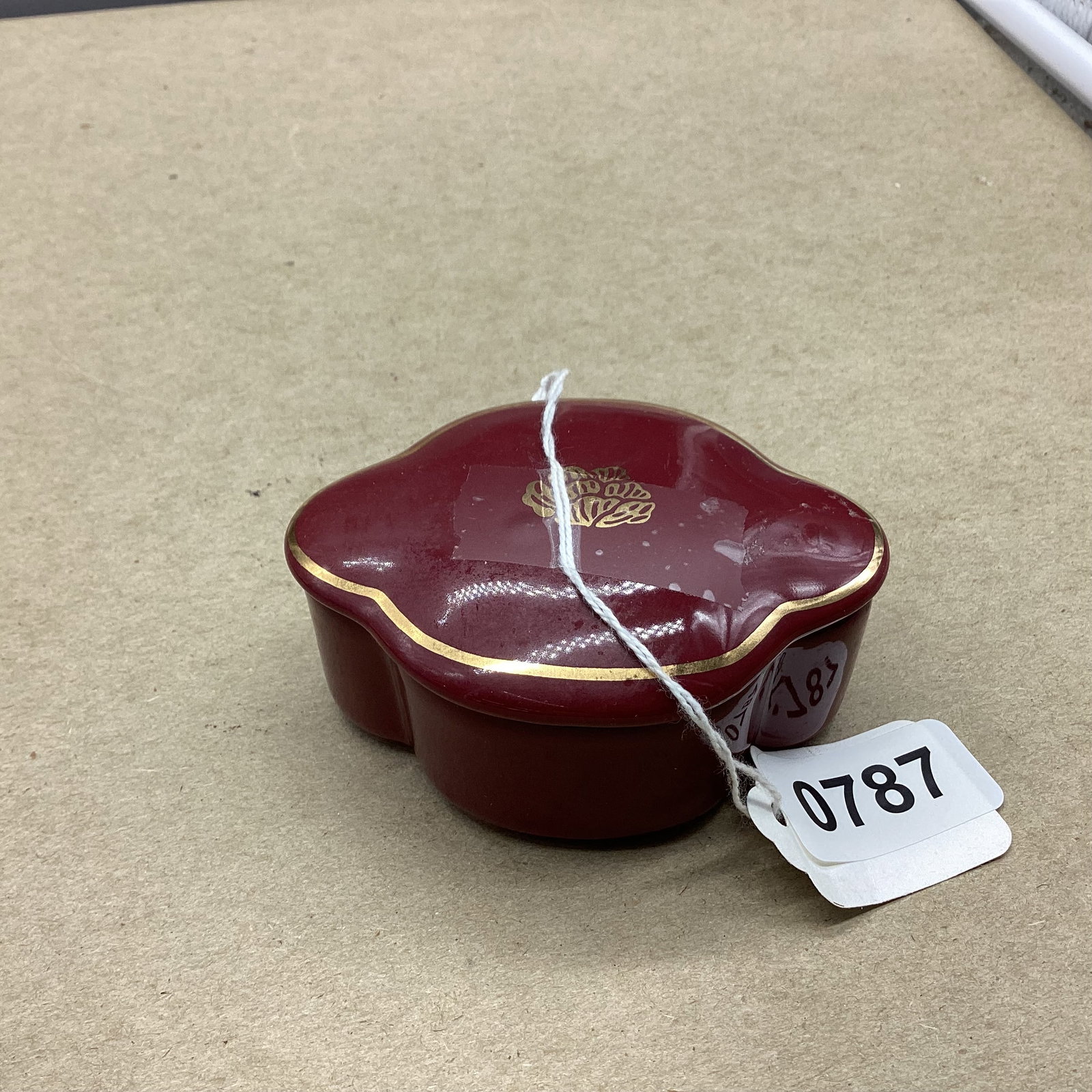 PORCLIAN PIN BOX: 2 X 3 1/2 GOOD SHAPE