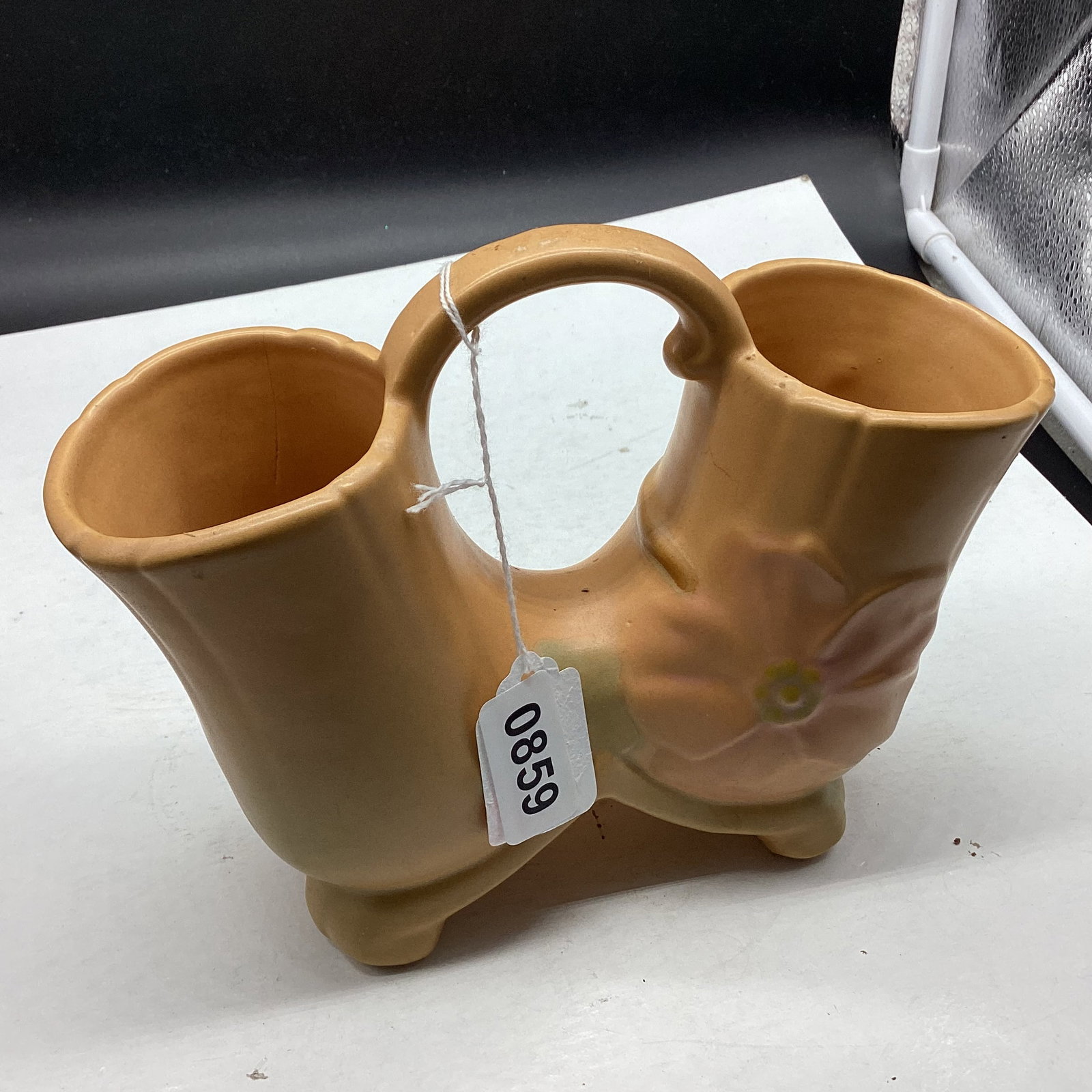 WELLER WILD ROSE PATTERN DOBLE VASE (1 of 2)