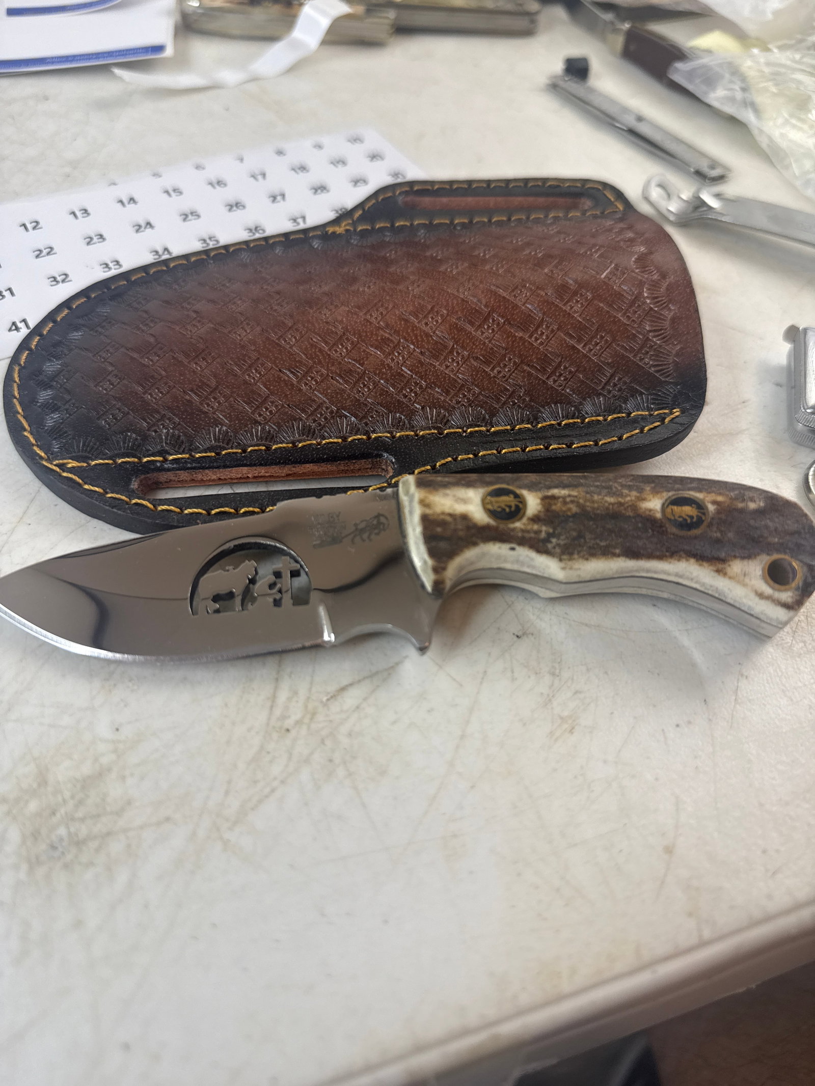 Kilby stag fixed blade usa designed in Kentucky skinner with sheath: Never used or carried 6” with kneeling cowboy @ cross in blade