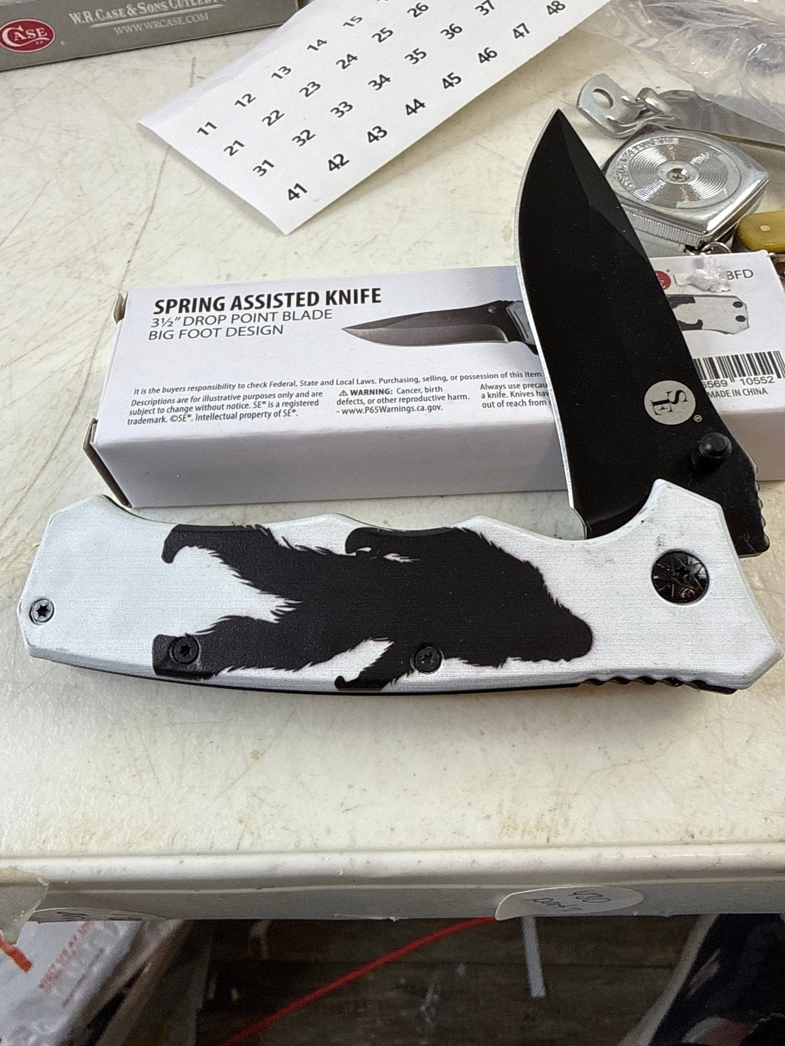 SE SPRING ASSISTED BIG FOOT FLIPPER: Never used or carried