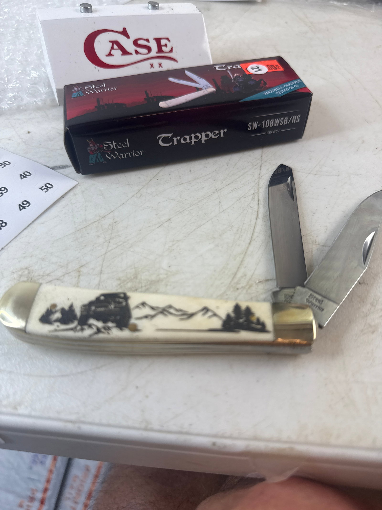 Frost cutlery jeep trapper (1 of 2)