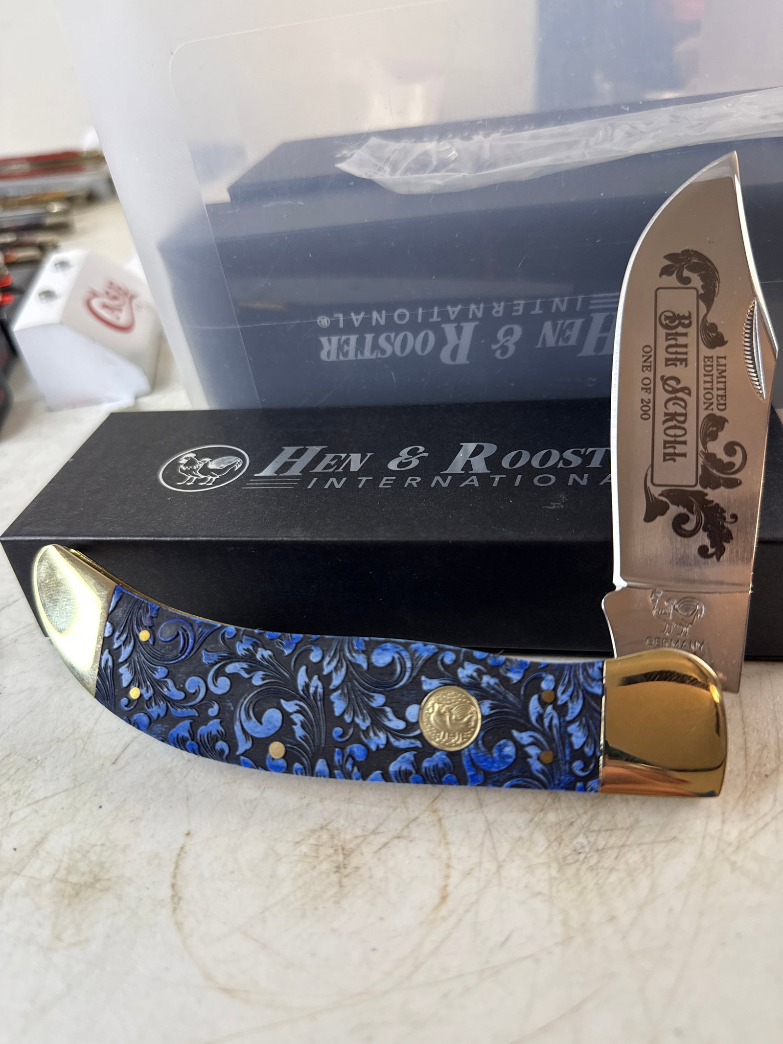 Hen and rooster 1 of 200 blue scroll clasp knife large: New in box