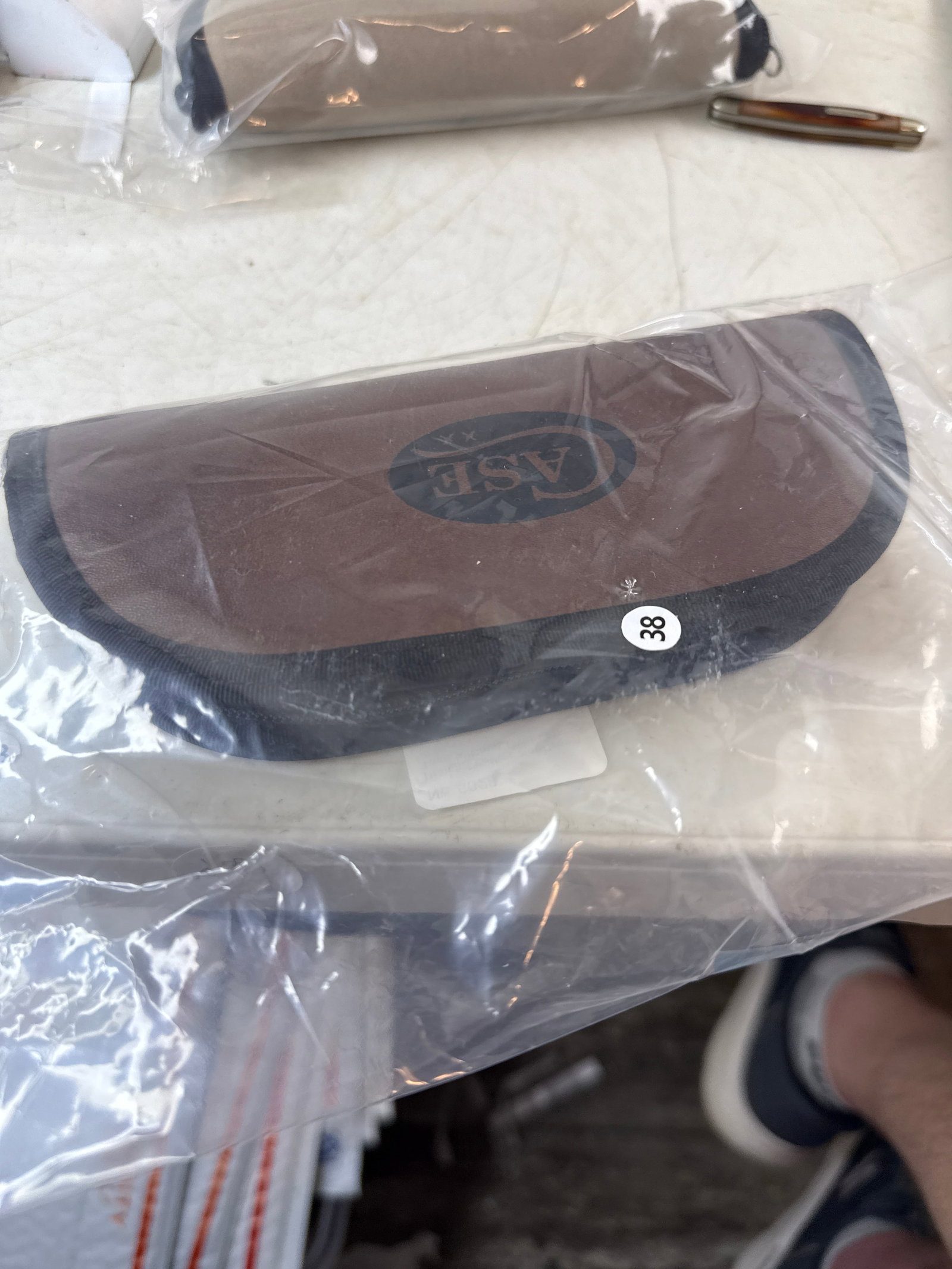 Case xx taco pouch new: New in pack Zipper pouch to protect your value knives