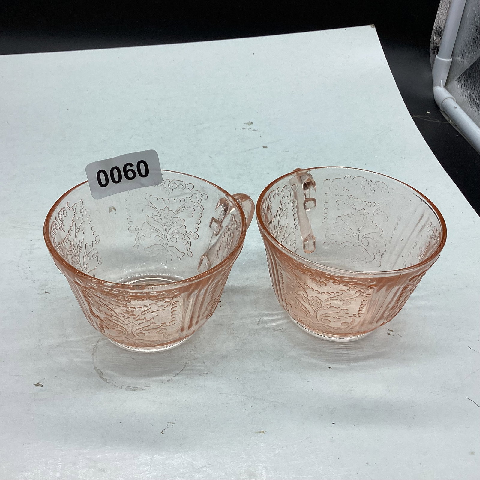 2 DEPRESSION AMERICAN SWEETHEART CUPS (1 of 1)