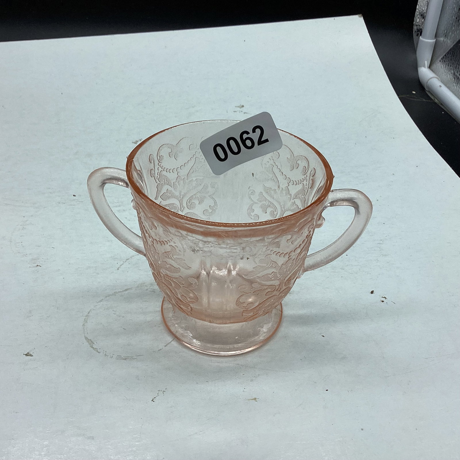 DEPRESSION AMERICAN SWEETHEART SUGAR BOWL (1 of 1)