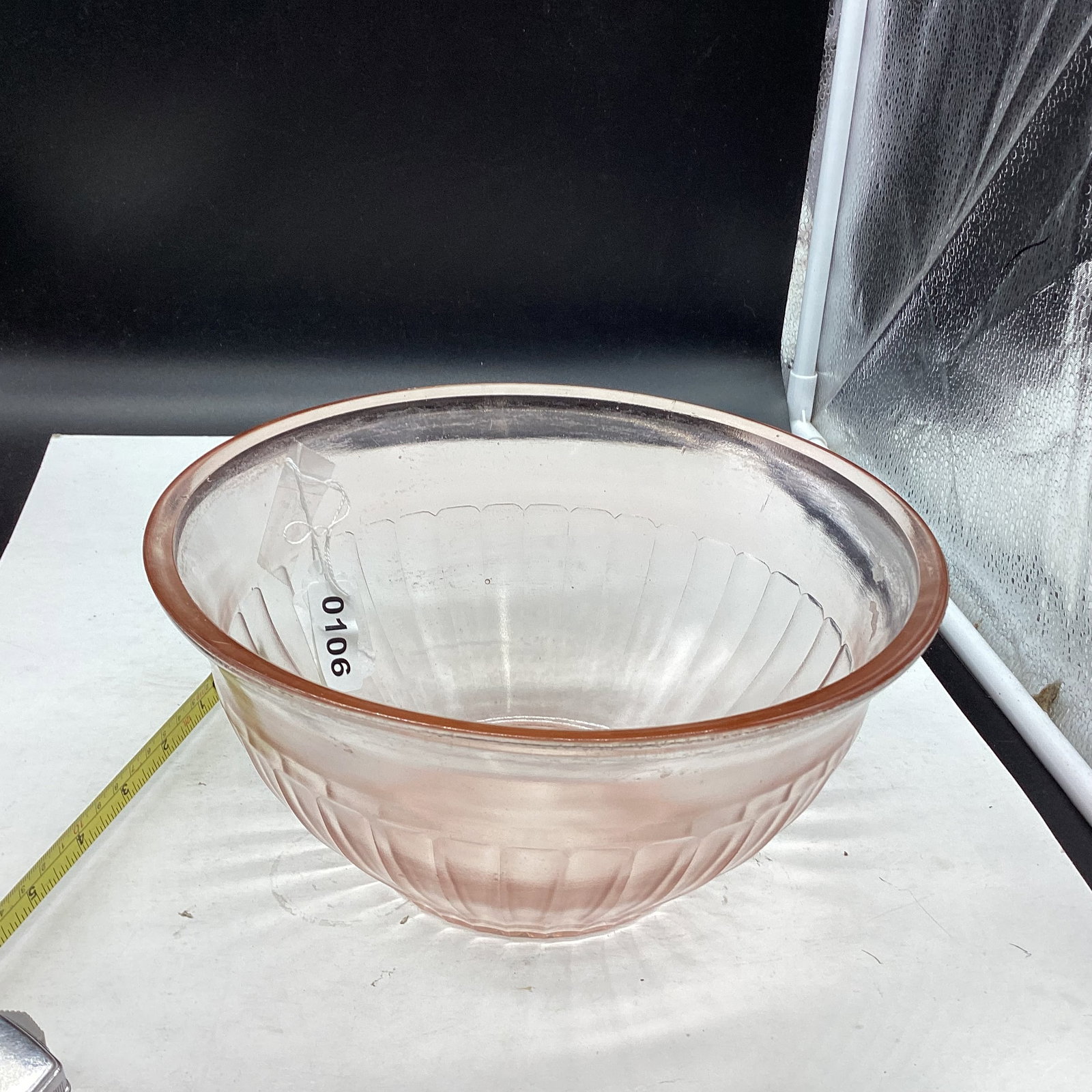 PINK KITCHENWARE MIXING BOWL (1 of 1)