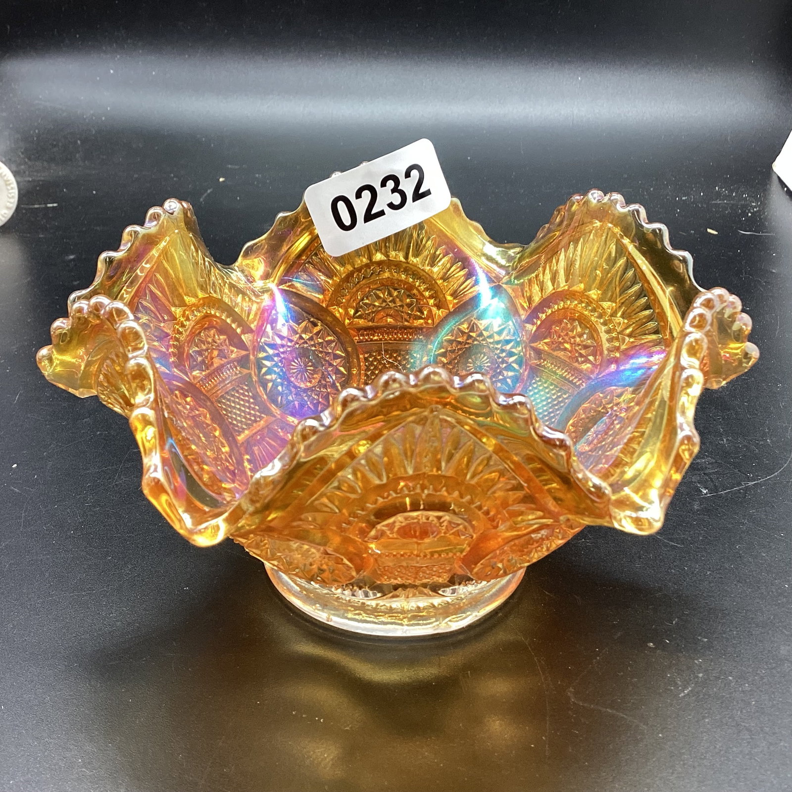 IMPERIAL HOBSTAR & ARCHES CARNIVAL BOWL: 3" T X7 3/4" W GOOD SHAPE