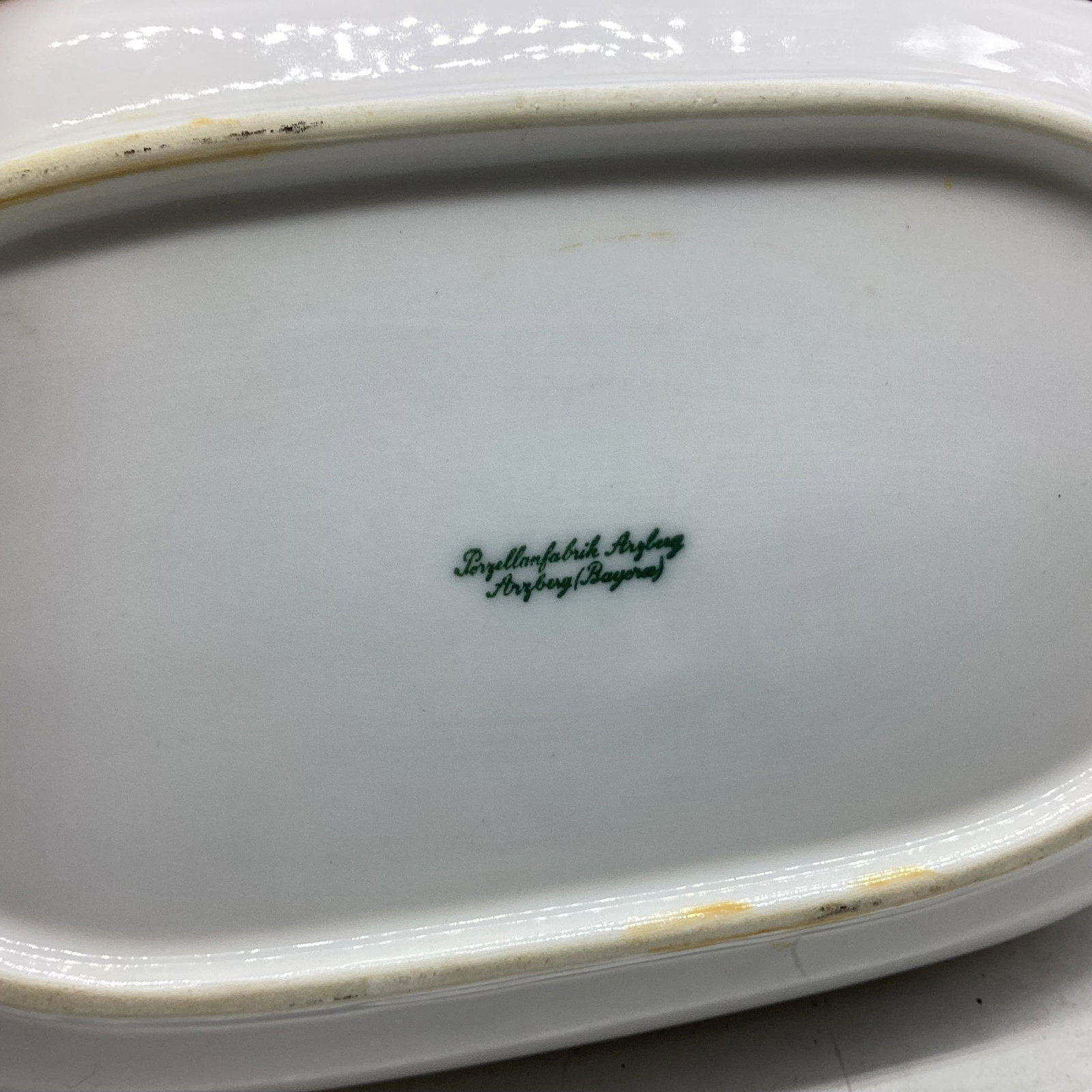 PORCELIAN OVAL TRAY SIGNED: 8 1/2" WIDE GOOD SHAPE