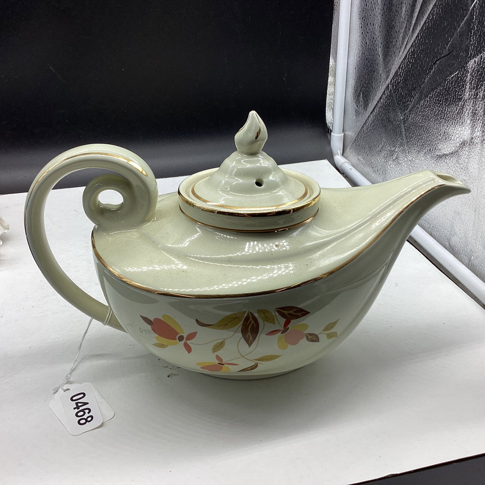 VINTAGE HALL JEWEL T COFFEE POT W/INSERT: 6 X 10 1/2 GOOD SHAPE