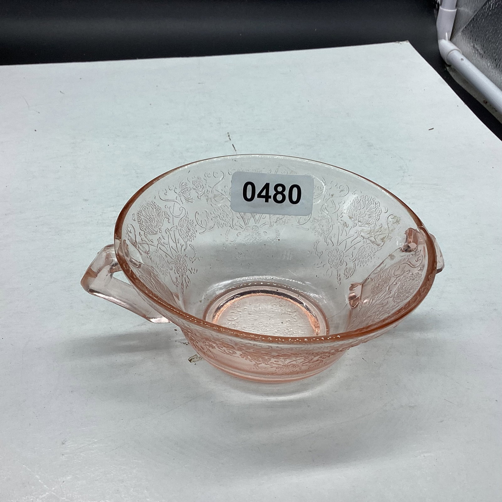 DEPRESSION FLORENTINE CREAM SOUP BOWL: 4 3/4" WIDE GOOD SHAPE