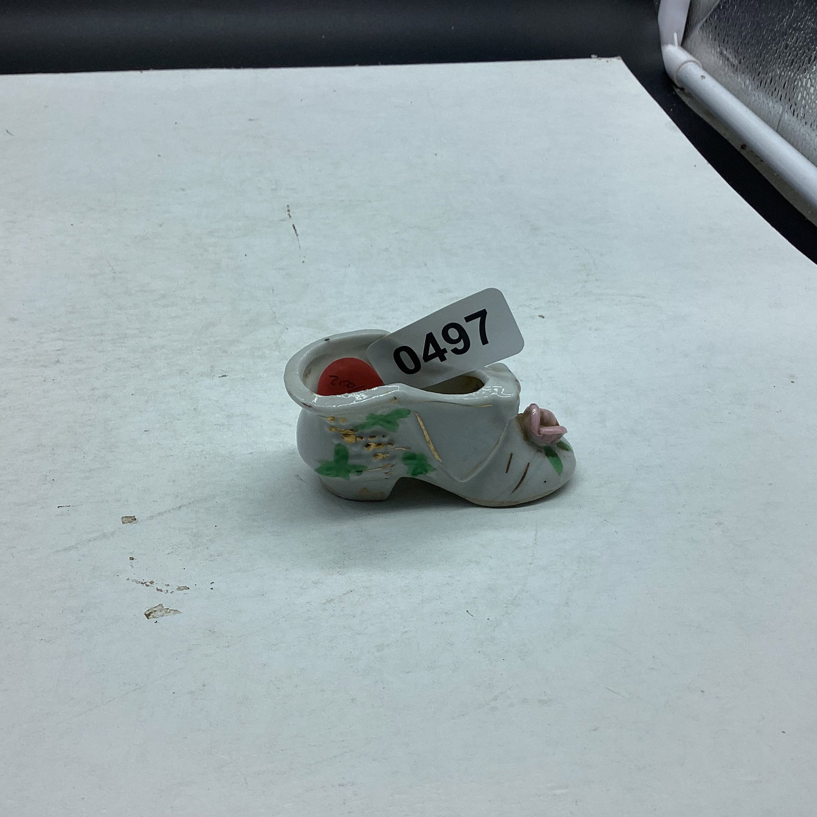 MIINATURE PORCELIAN SHOE: 1 1/2 X 3 GOOD SHAPE