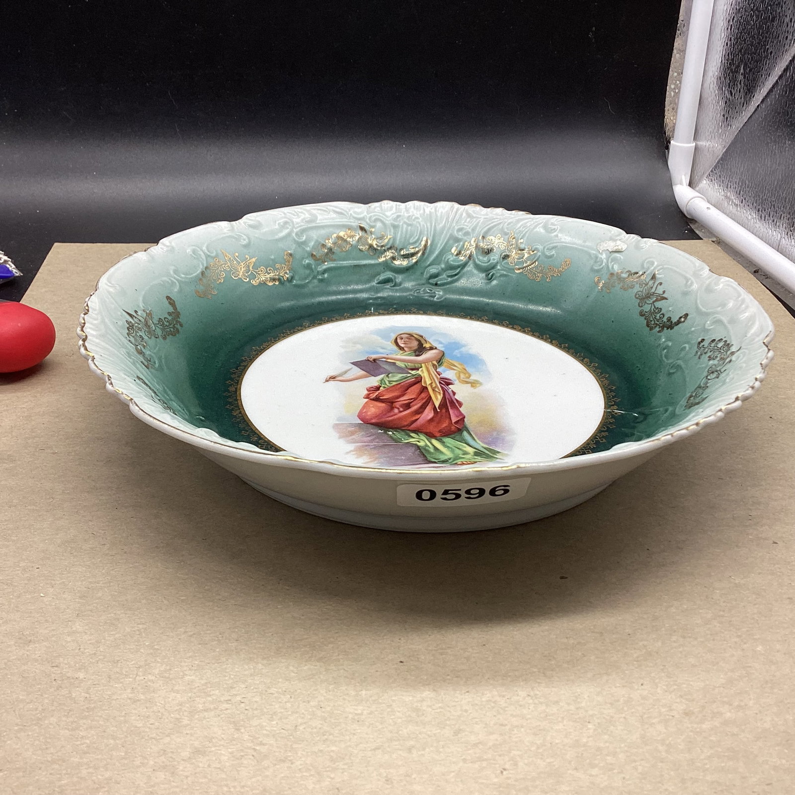 PORCELIAN HAND PAINTED GERMAN BOWL BY KAHLA: 2 X 9 3/4 GOOD SHAPE