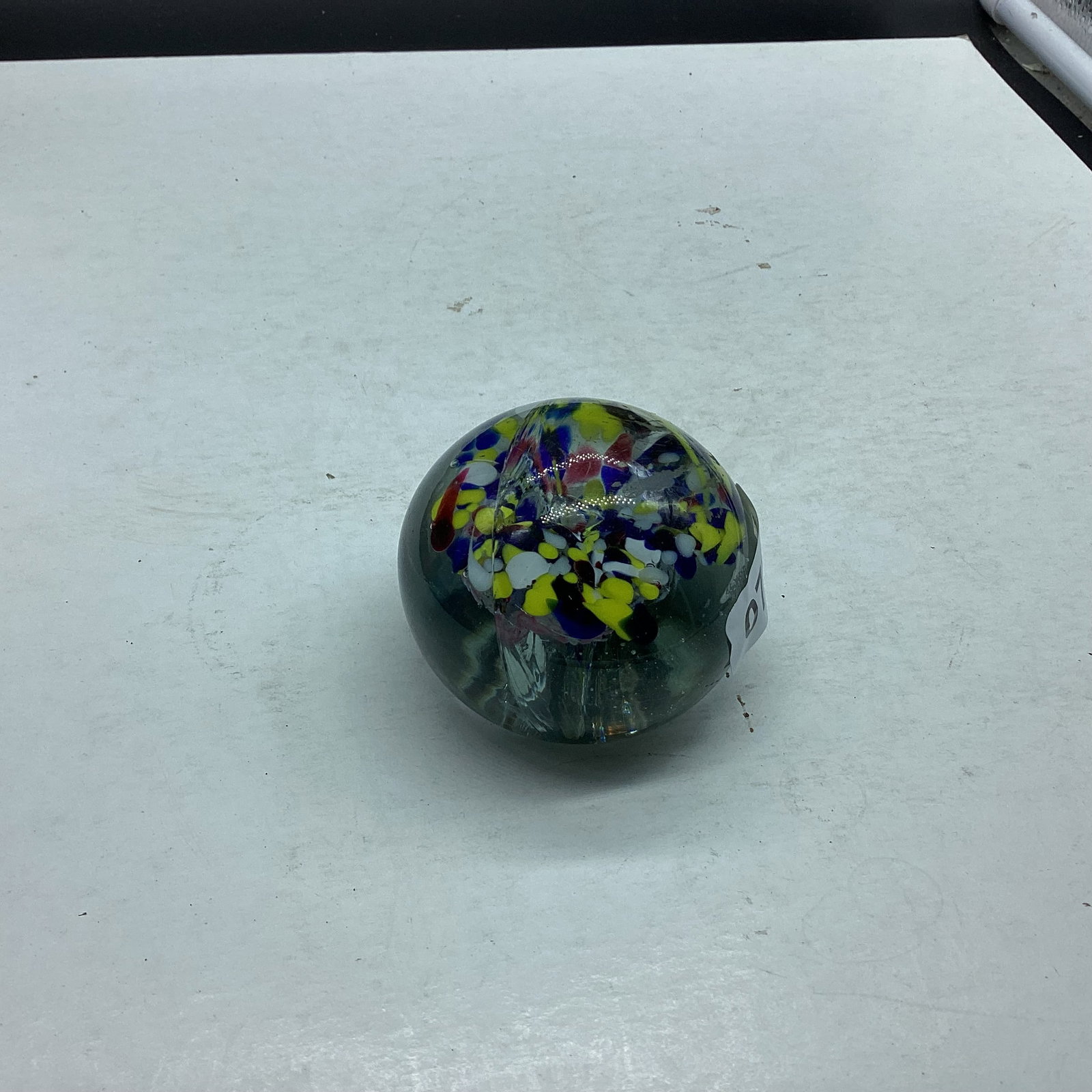 HAND BLOWN ART GLASS PAPER WEIGHT: 2 1/4 X 2 3/4 GOOD SHAPE